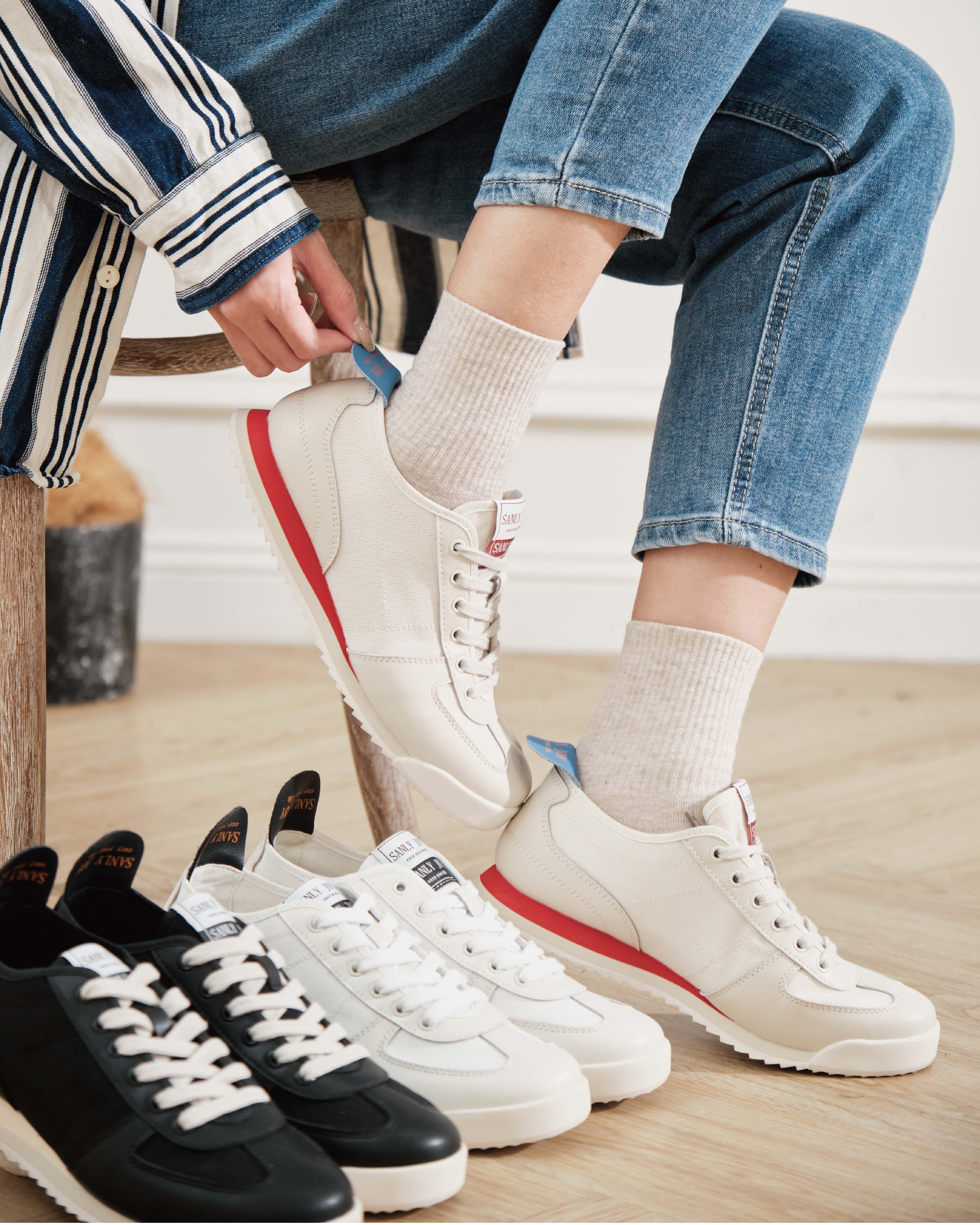 寬楦修腳設計|楦型俐落修飾腳型 走久也不擠腳