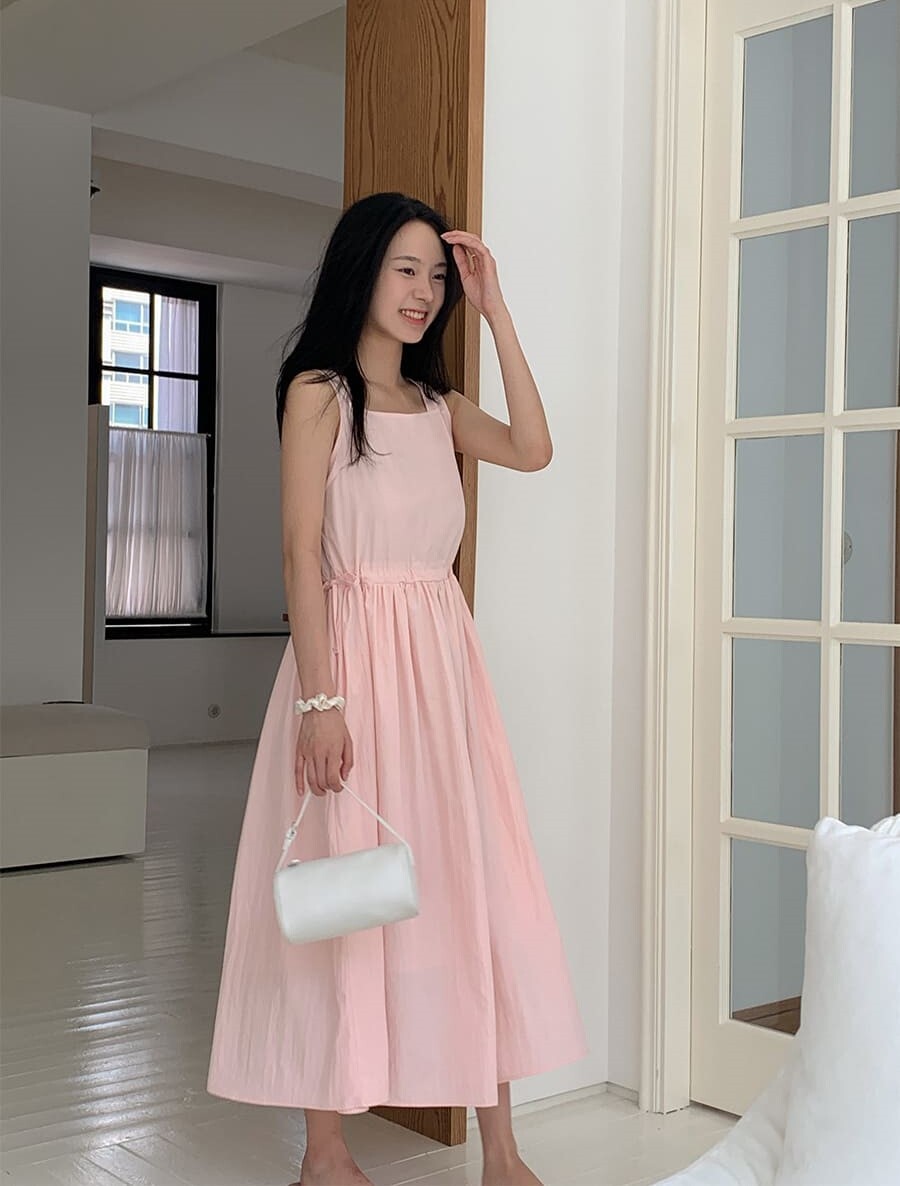 韓國Cherrykoko授權 甜嫩氣息抽繩縮腰方領無袖洋裝