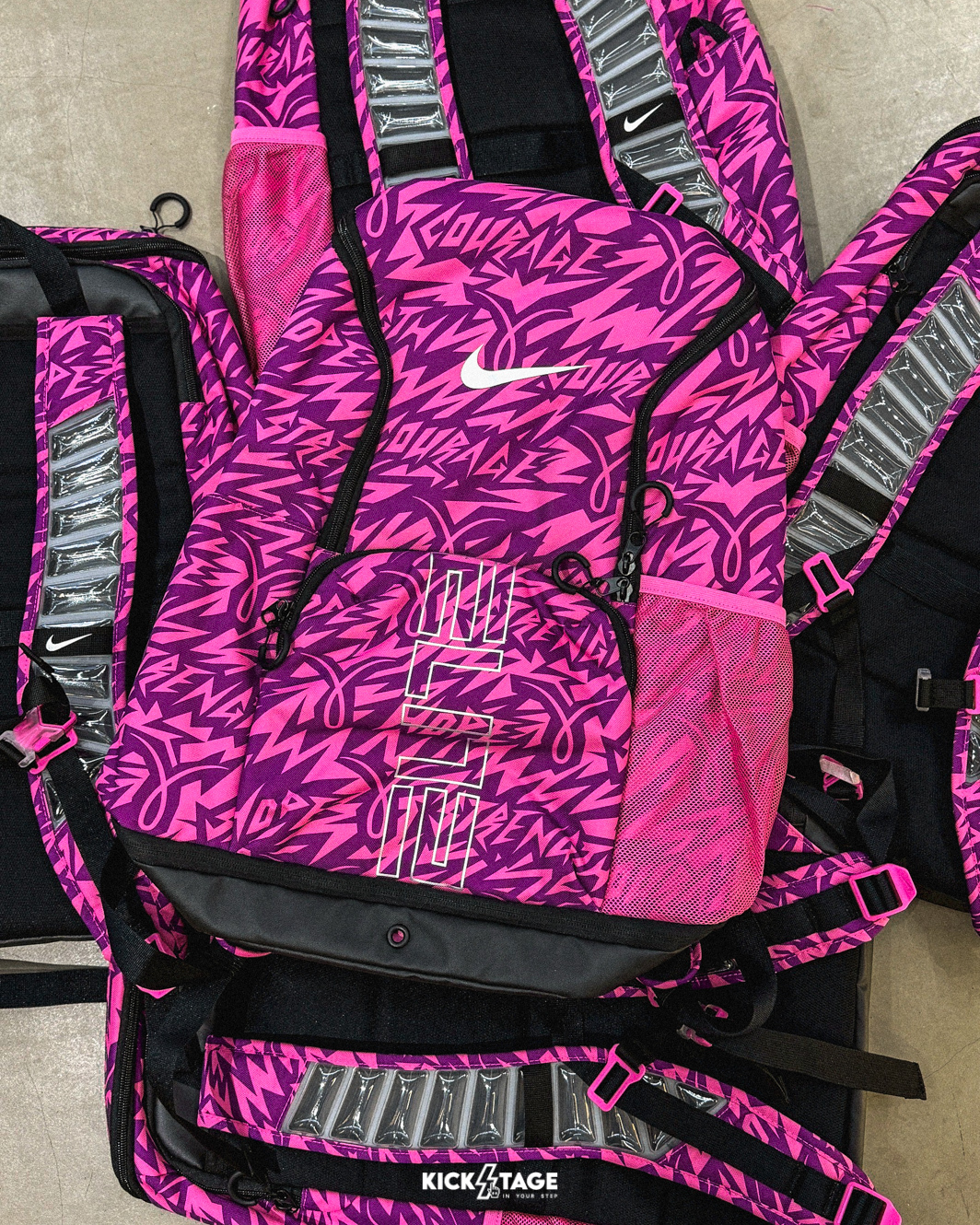 [特價售出無退換] NIKE VARSITY ELITE BKPK 乳癌 黑色 33L 籃球 大容量 多夾層 氣墊背帶 雙肩包 後背包 乳腺癌色【HV6635-684】 黑色【HV6635-100】utibg Wilson