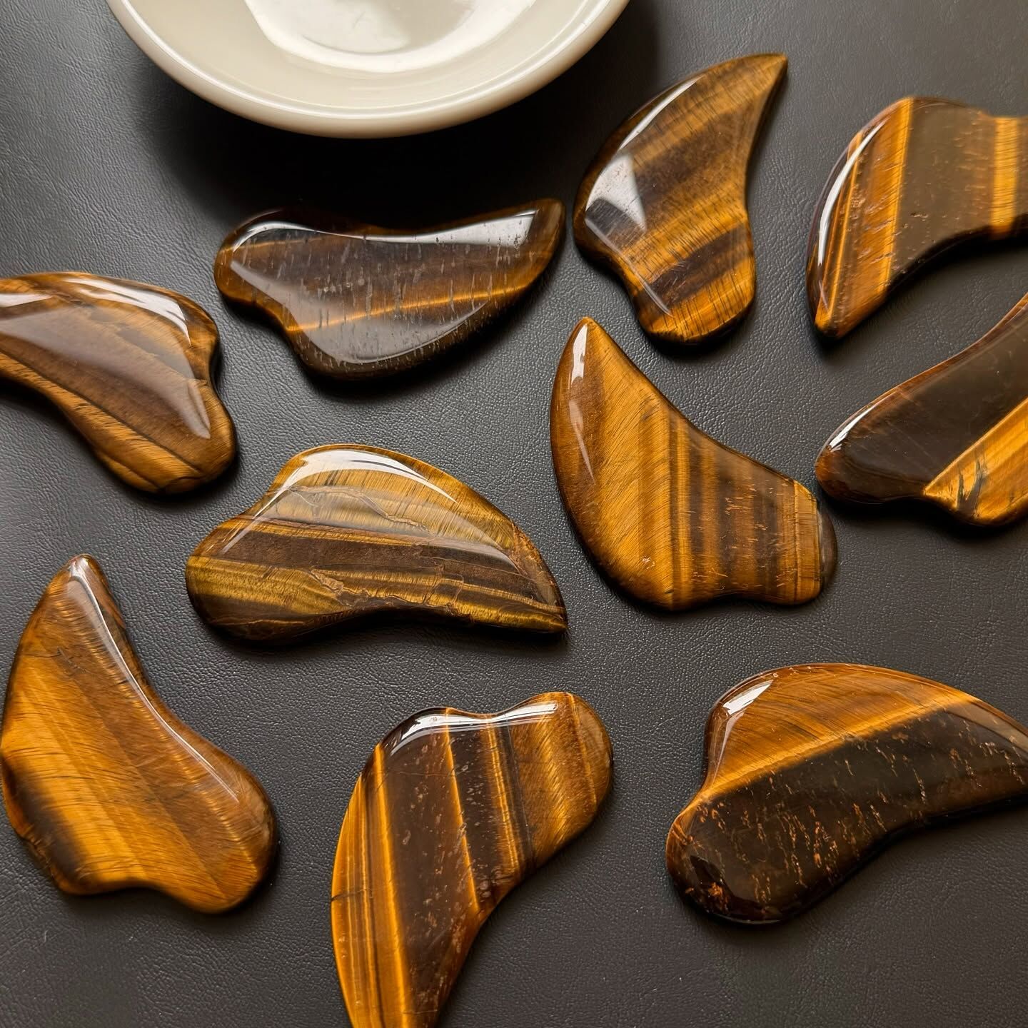 [原石] 虎眼石 小刮痧