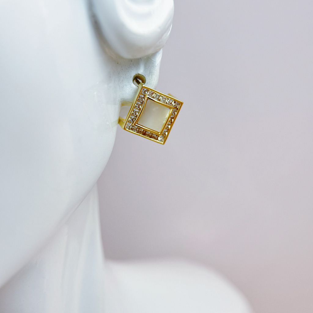 鏡光方立體耳環