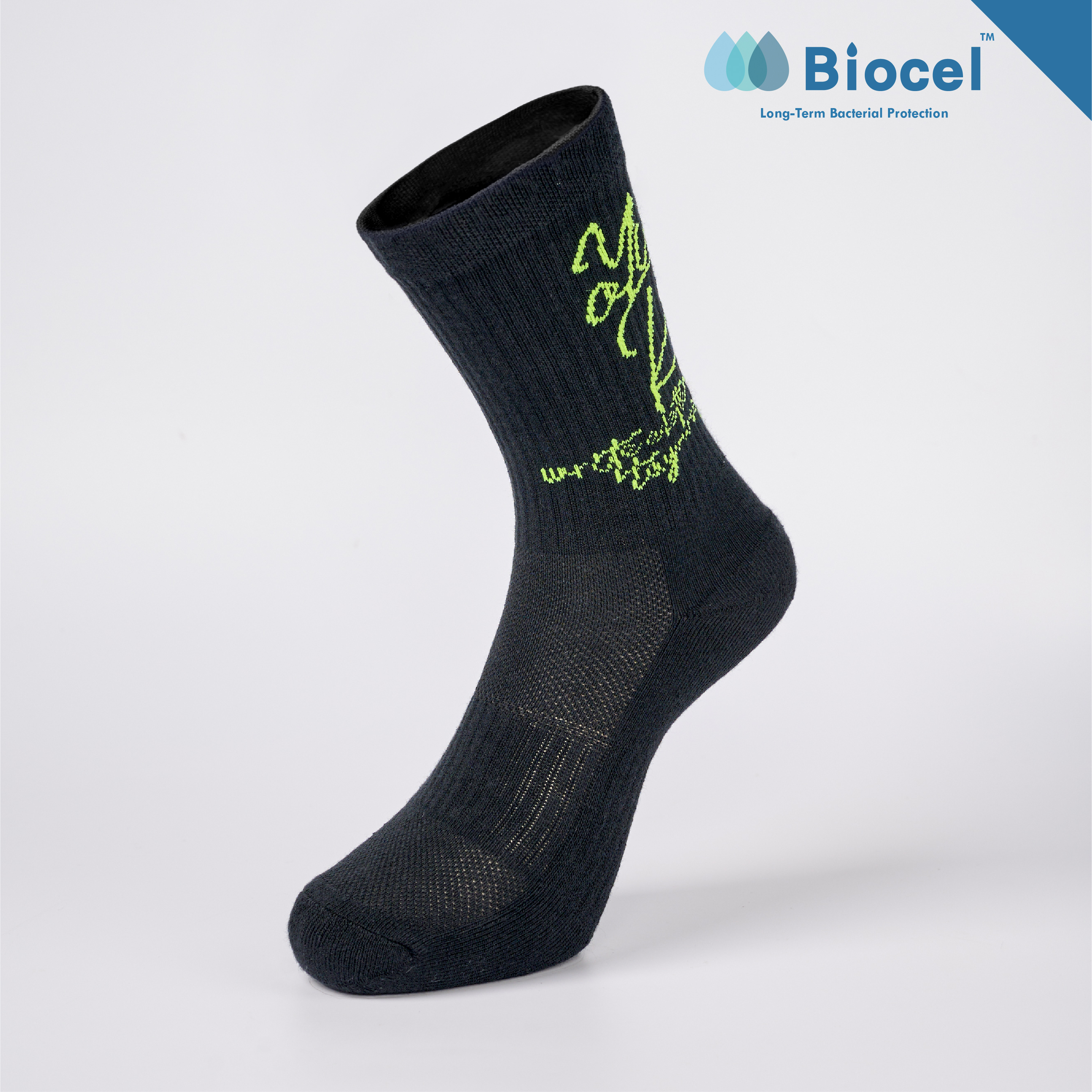 Spark 抗菌運動中筒襪〈黑黃〉