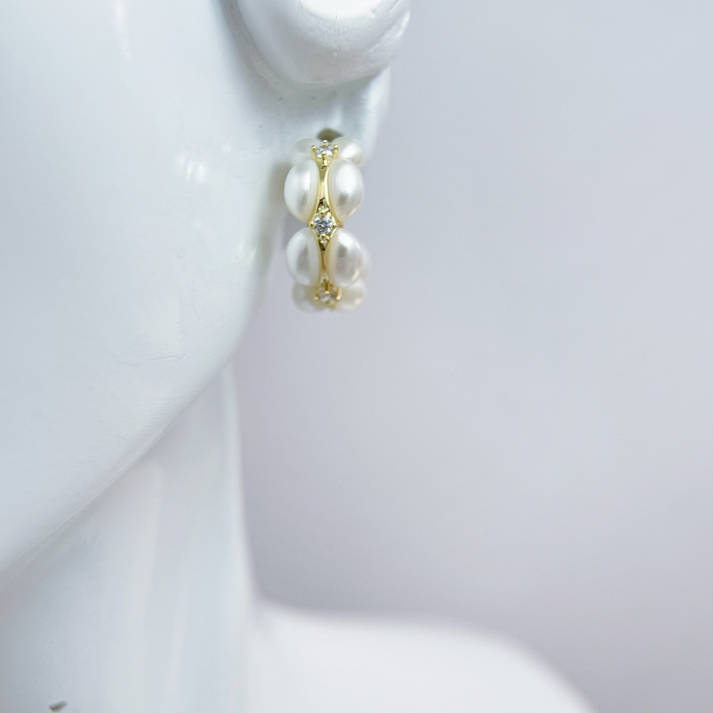 流光珍珠圈圈耳環