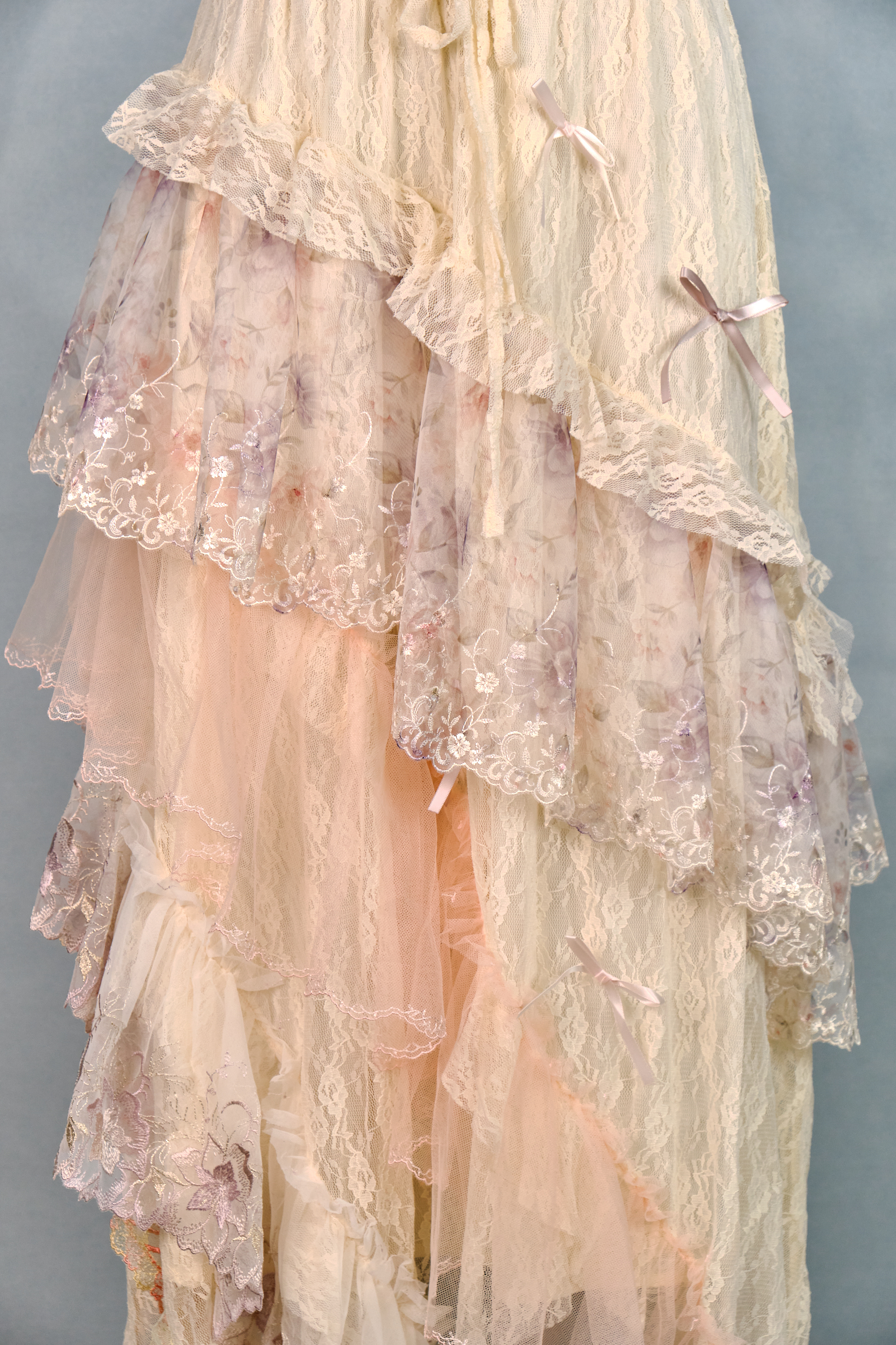 12352 Twill Lace Cake Skirt