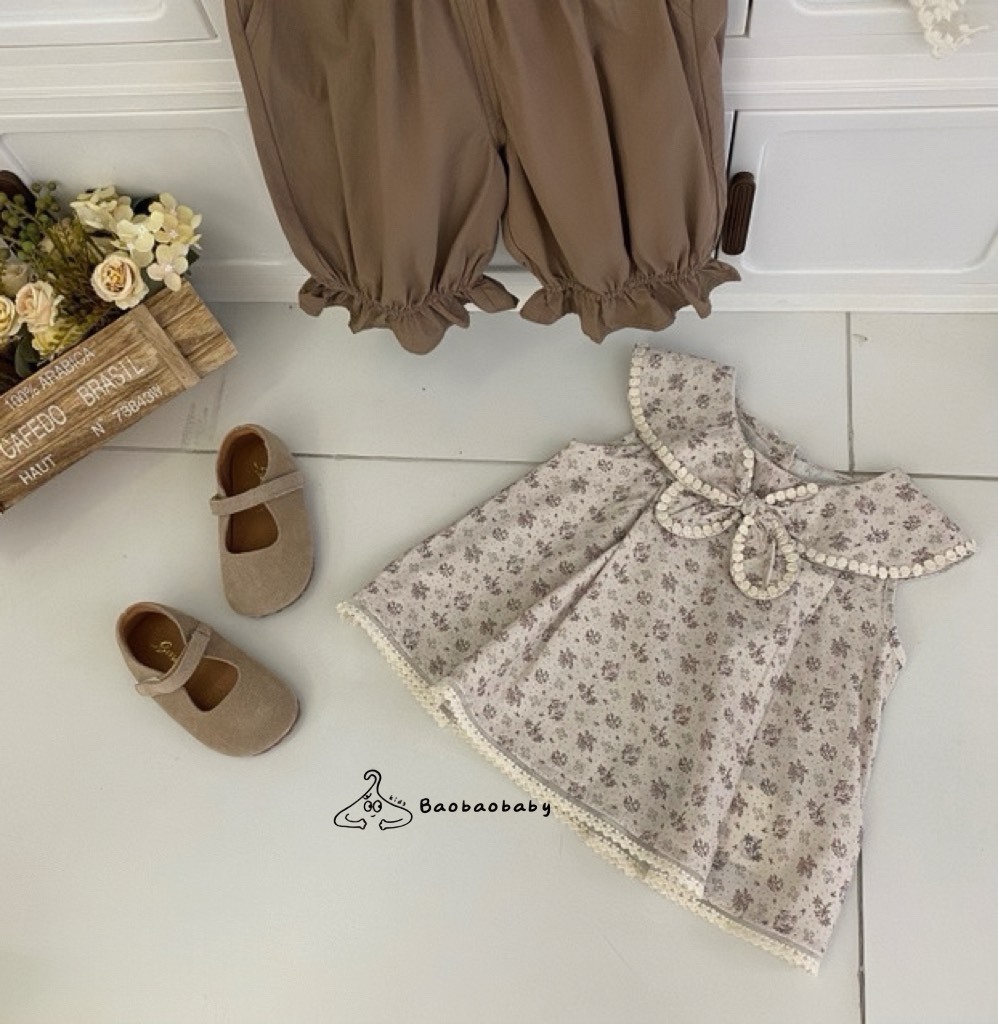 花園蕾絲蝴蝶領上衣