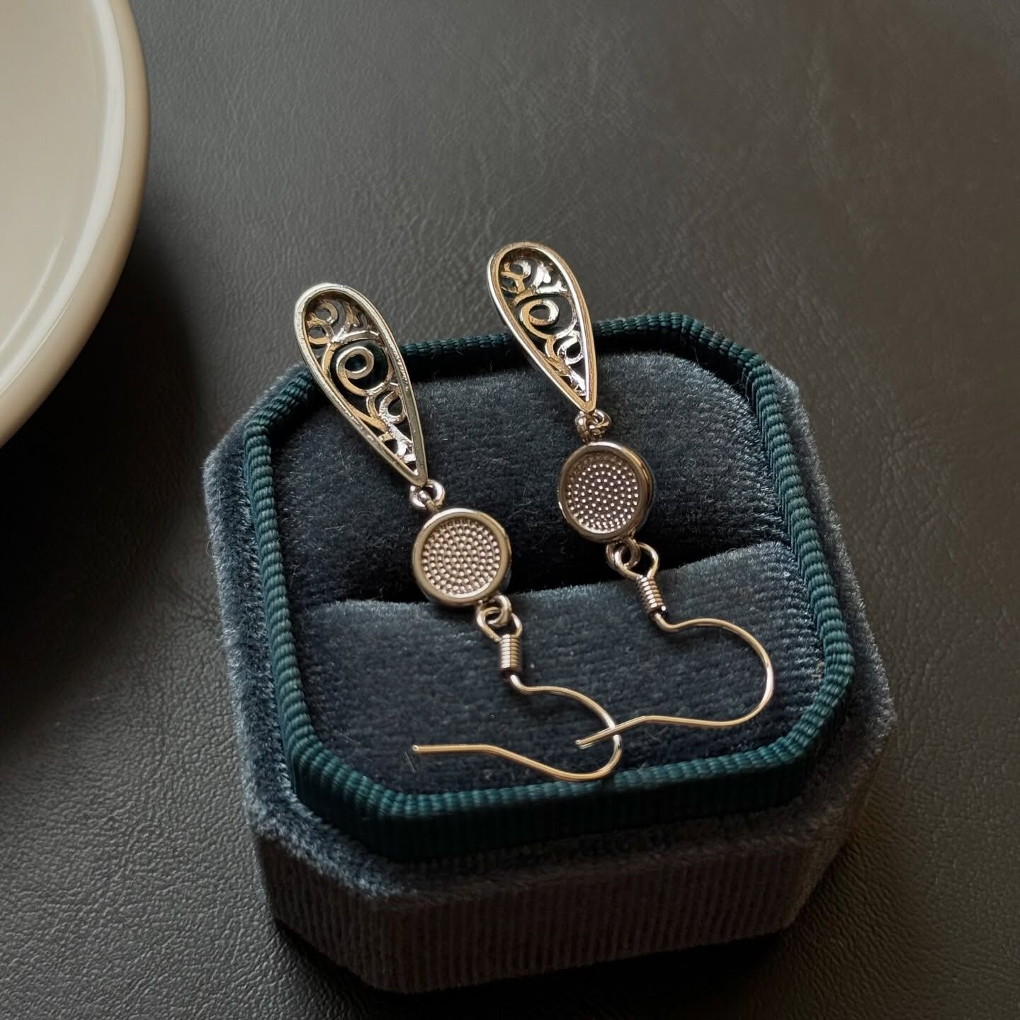 [原石] 金運石 925銀針 水晶耳環