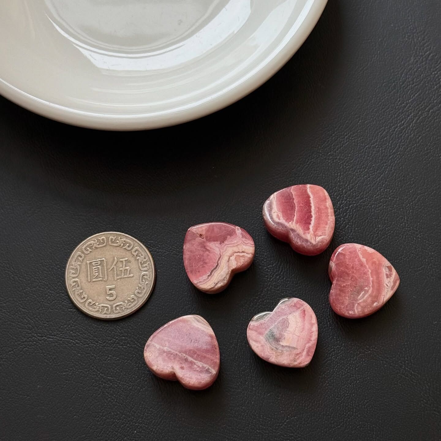 [原石] 菱錳礦 / 紅紋石 愛心