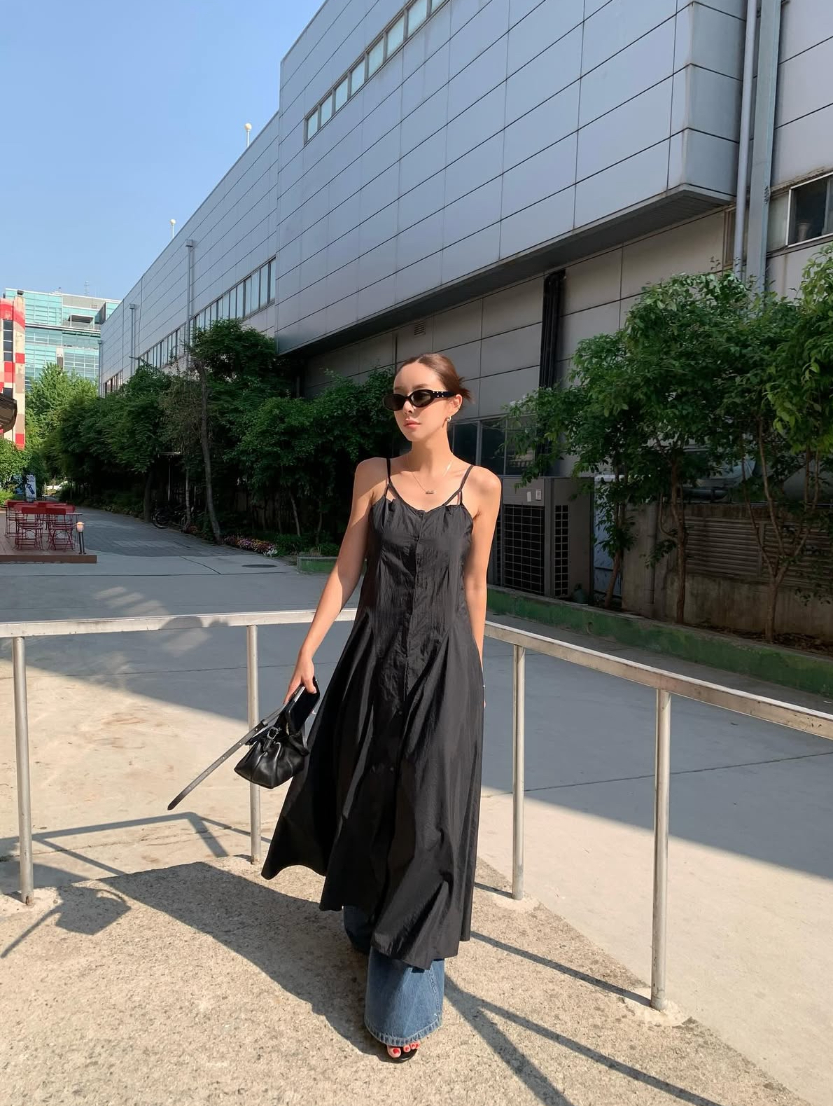 [現貨] Lisette 都會文青傘襬細肩長洋 [ 2色 / S,M ]