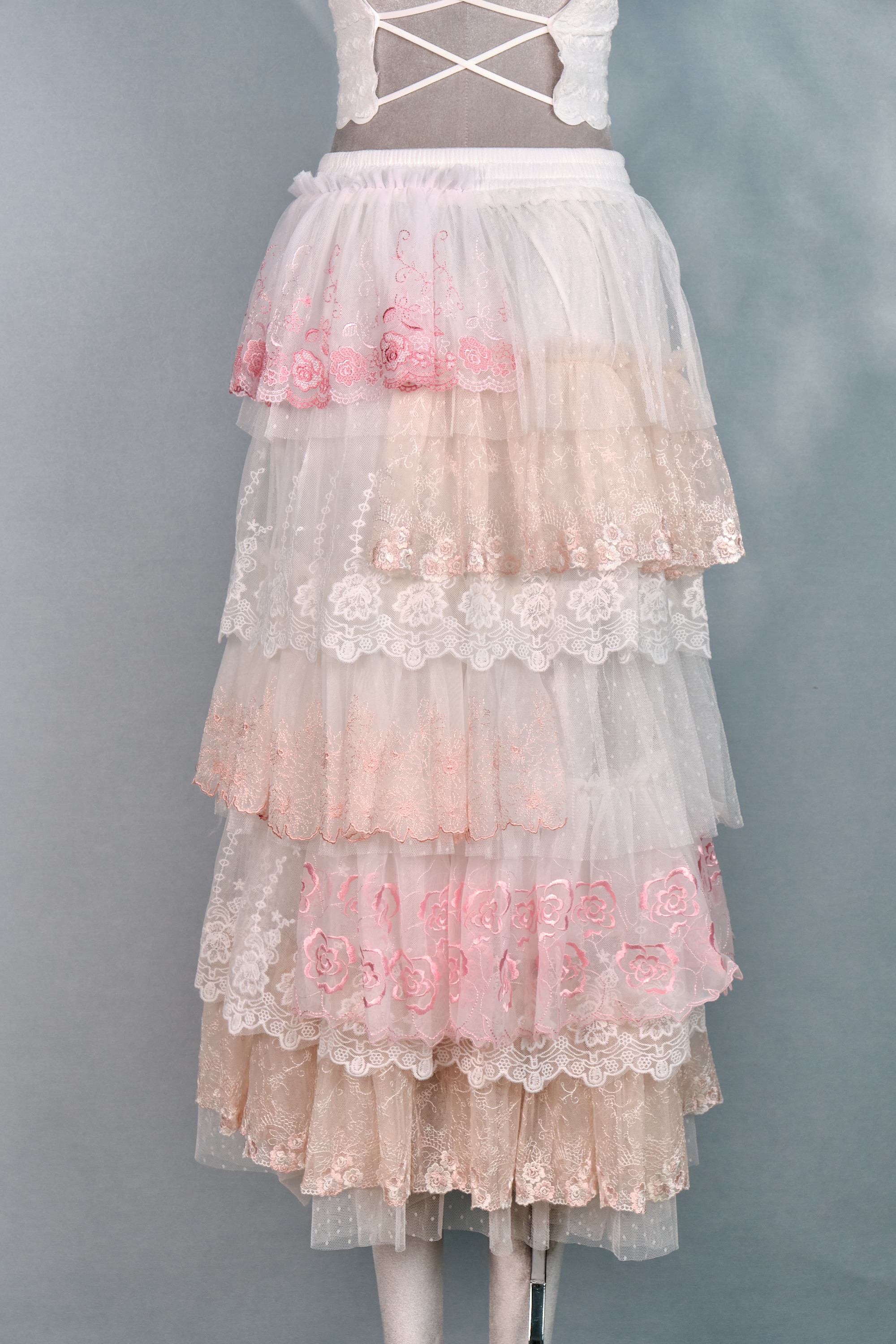 12367 Classic Signature Lace Cake Skirt