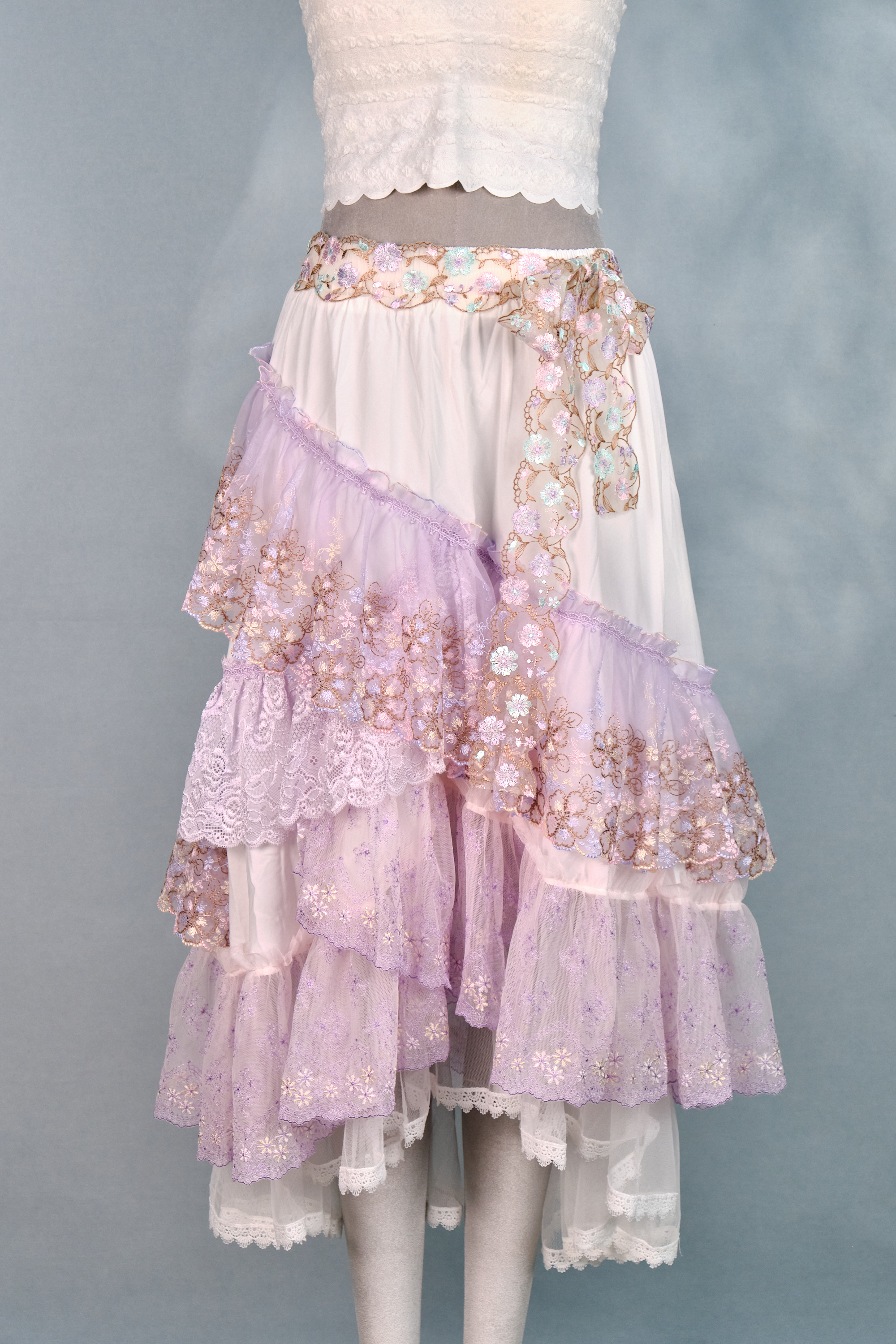 12357 Twill Lace Cake Skirt