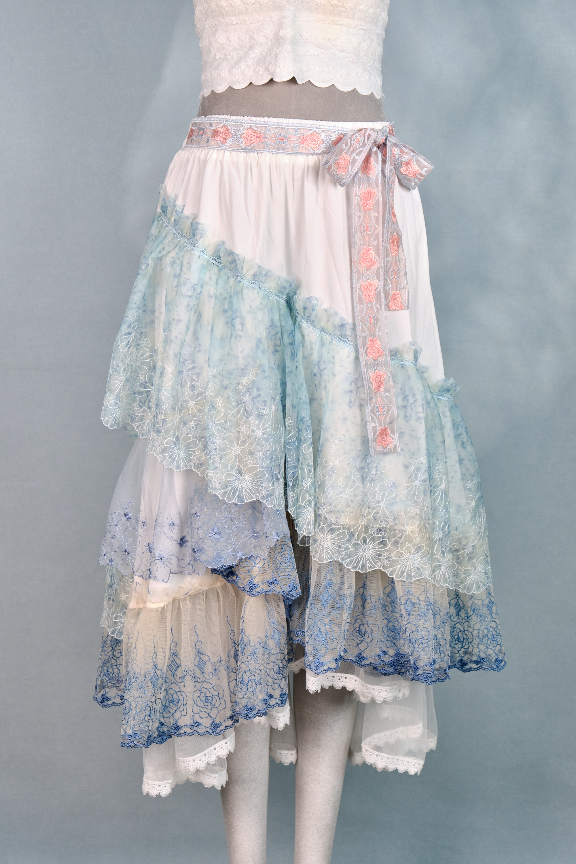 12358 Twill Lace Cake Skirt