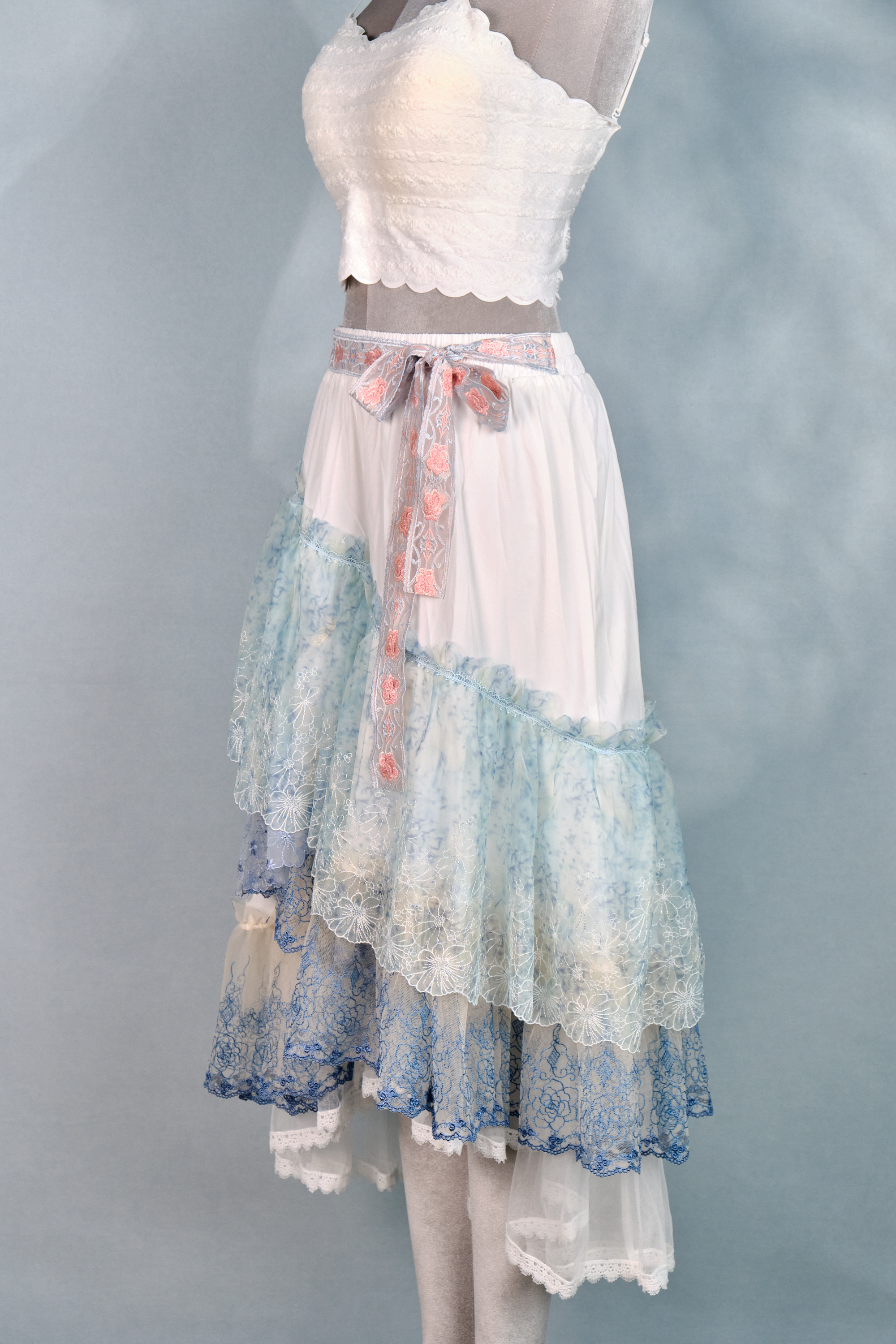 12358 Twill Lace Cake Skirt