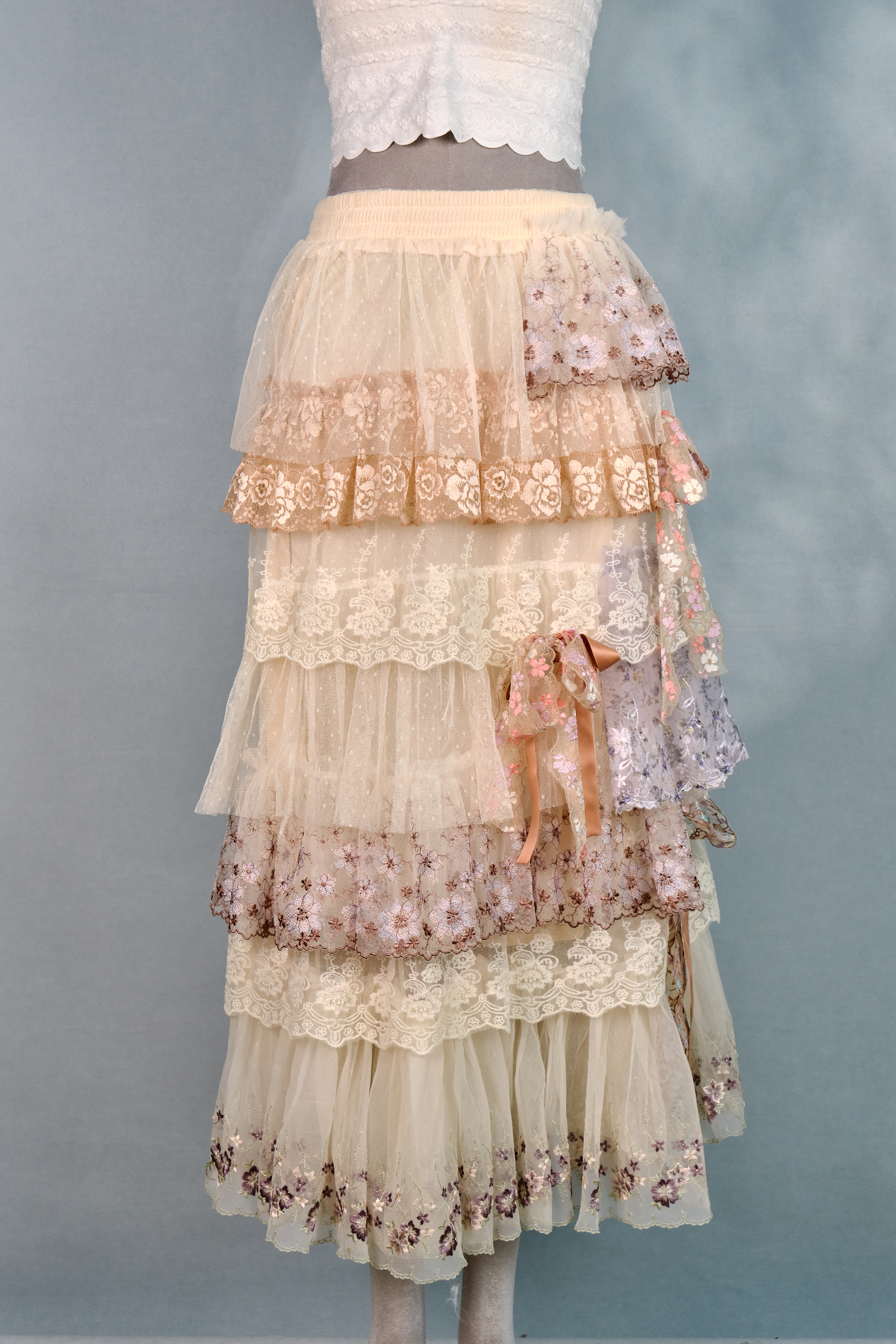 12359 Classic Signature Lace Cake Skirt