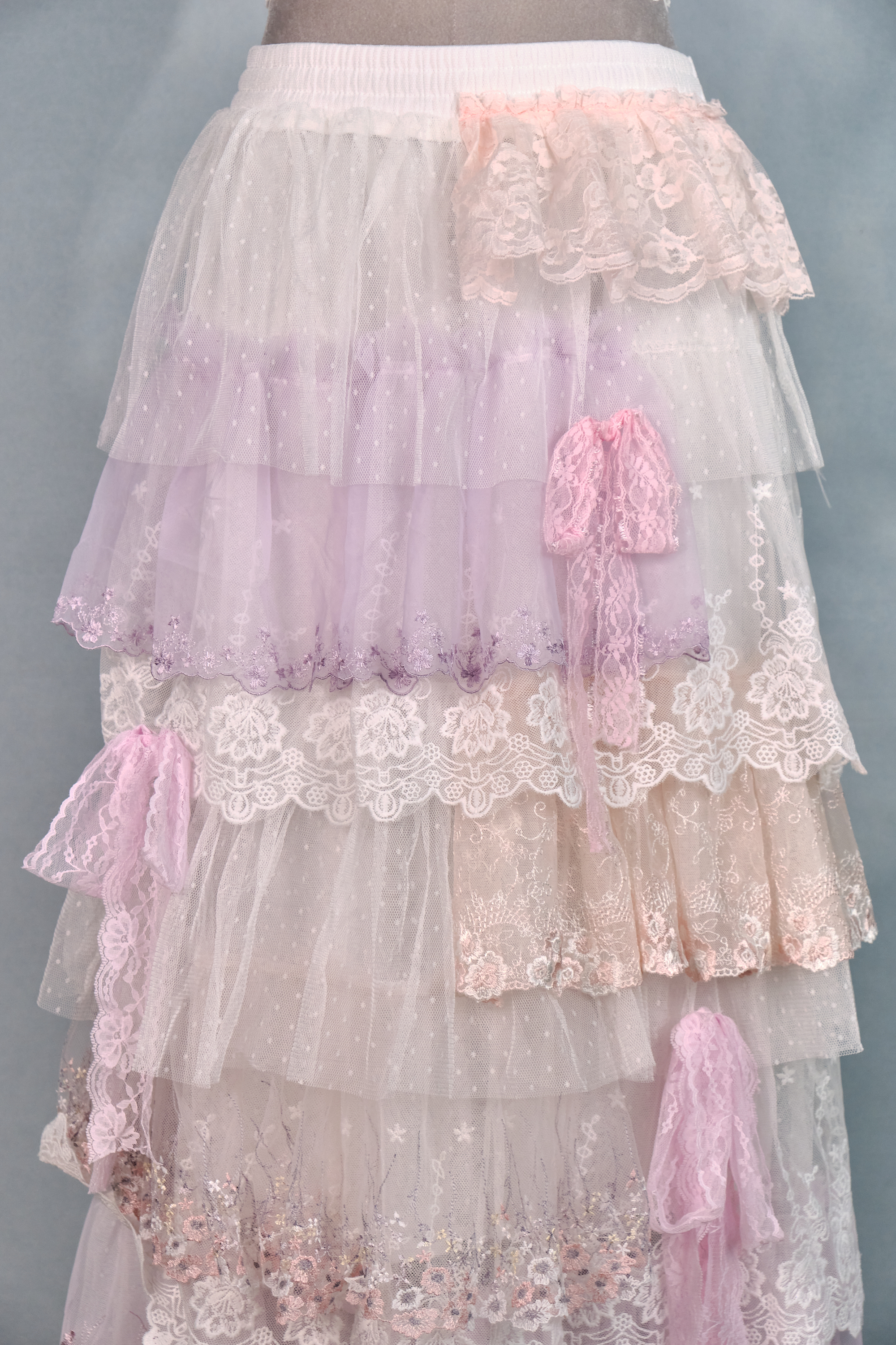 12362 Classic Signature Lace Cake Skirt