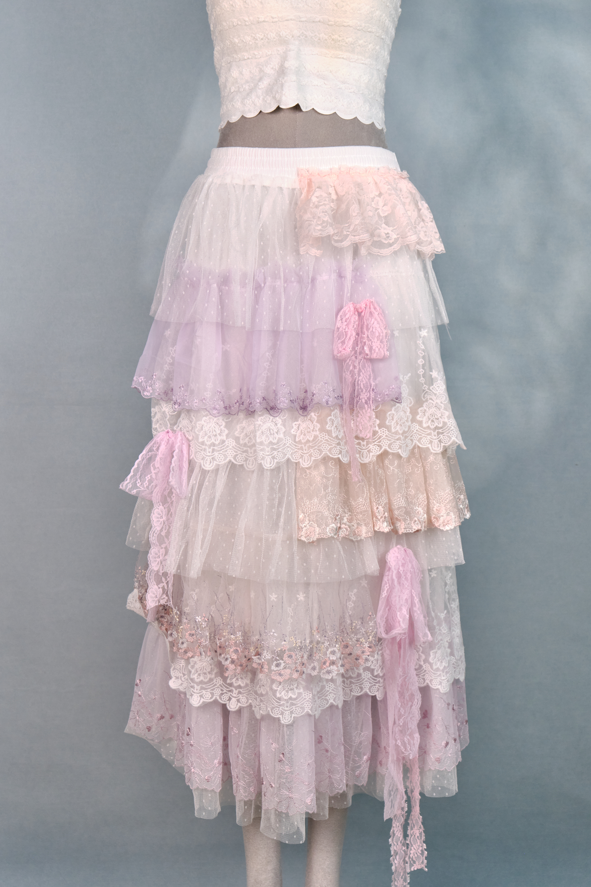 12362 Classic Signature Lace Cake Skirt