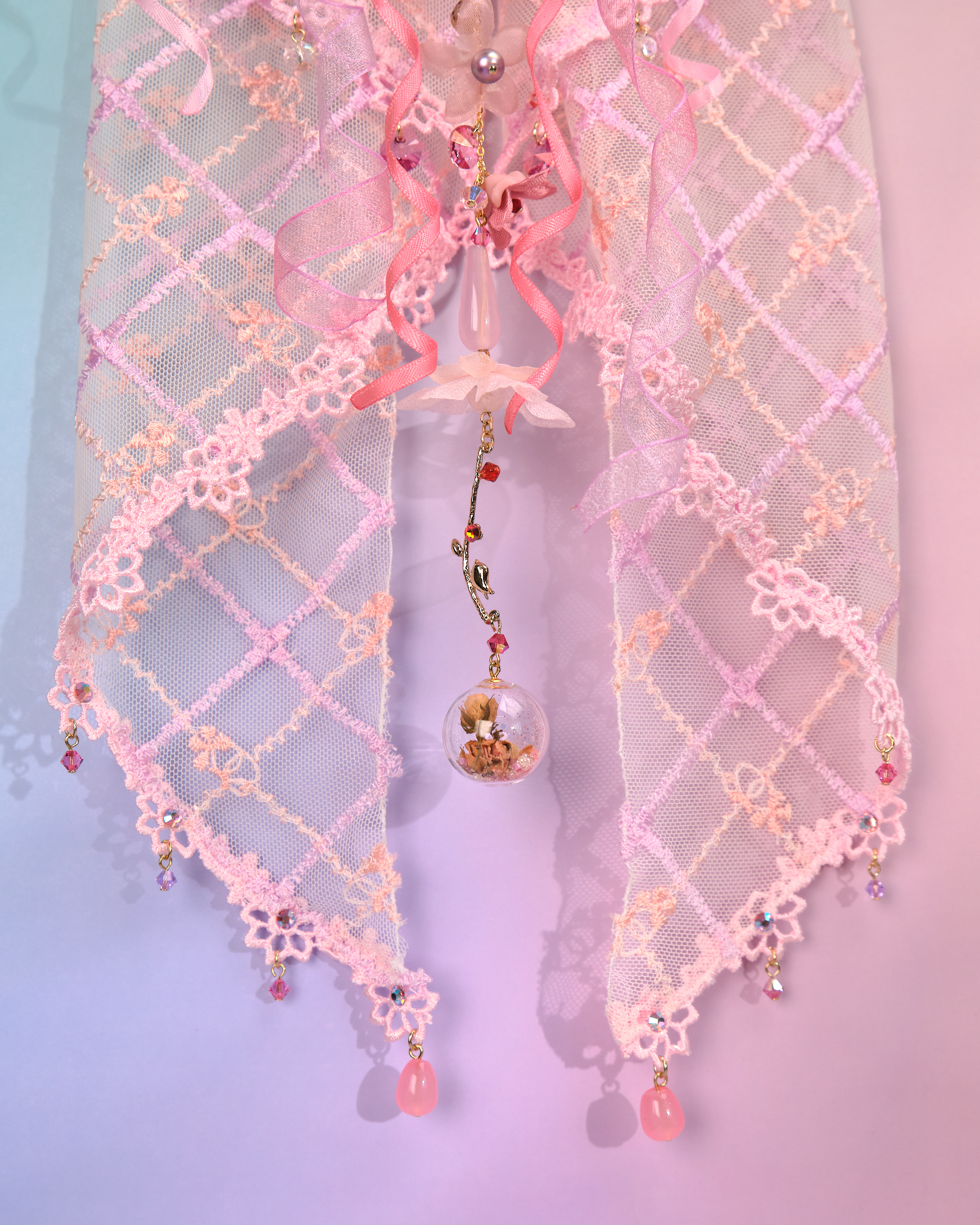 12524 Pastoral Waterfall Lace Bow