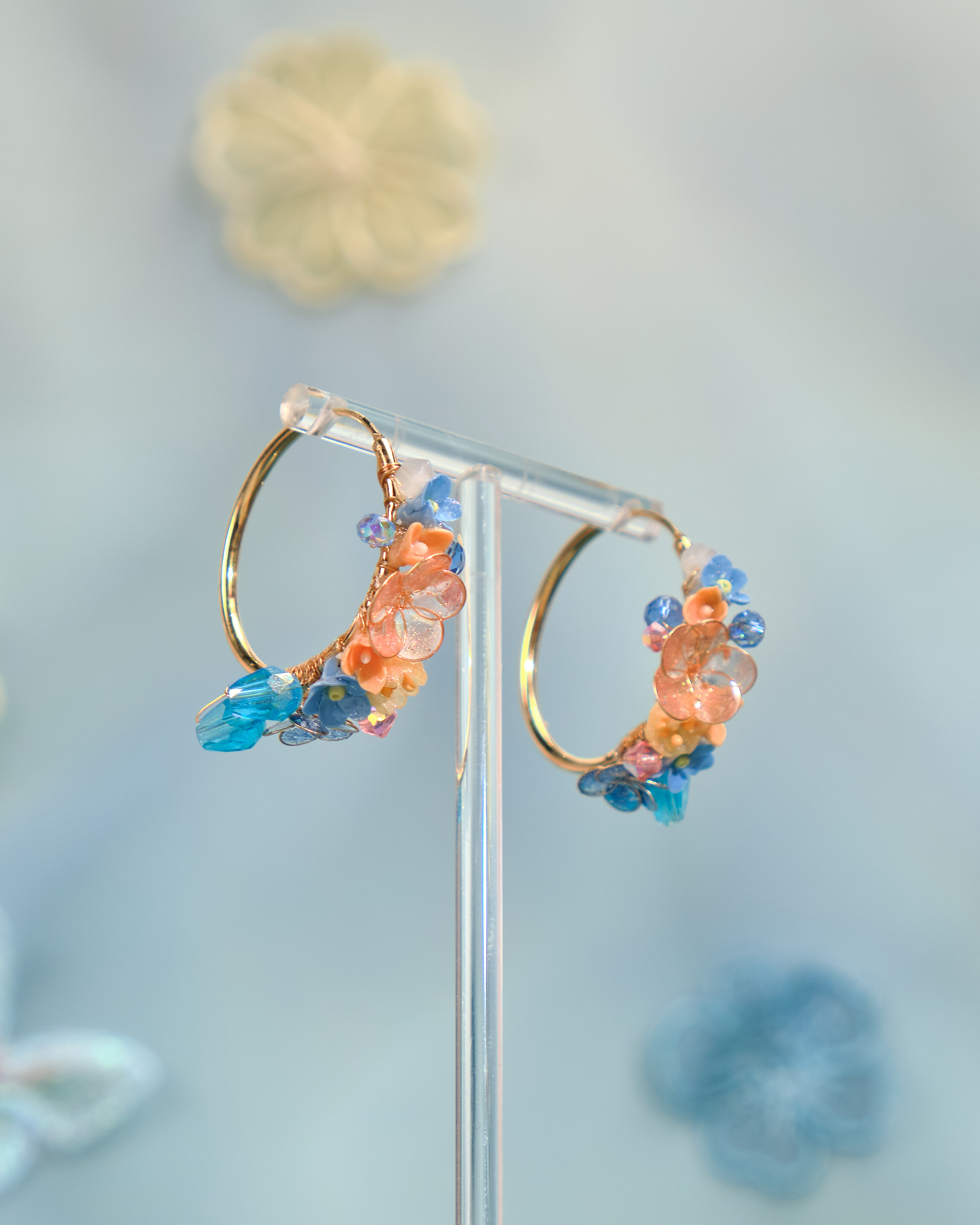 12514 Mini Floral Hoop Earrings