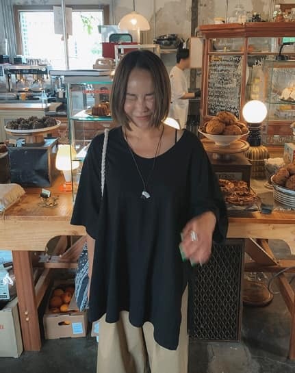 春夏新款/U領側開叉長版上衣 MANIFEST正韓🇰🇷