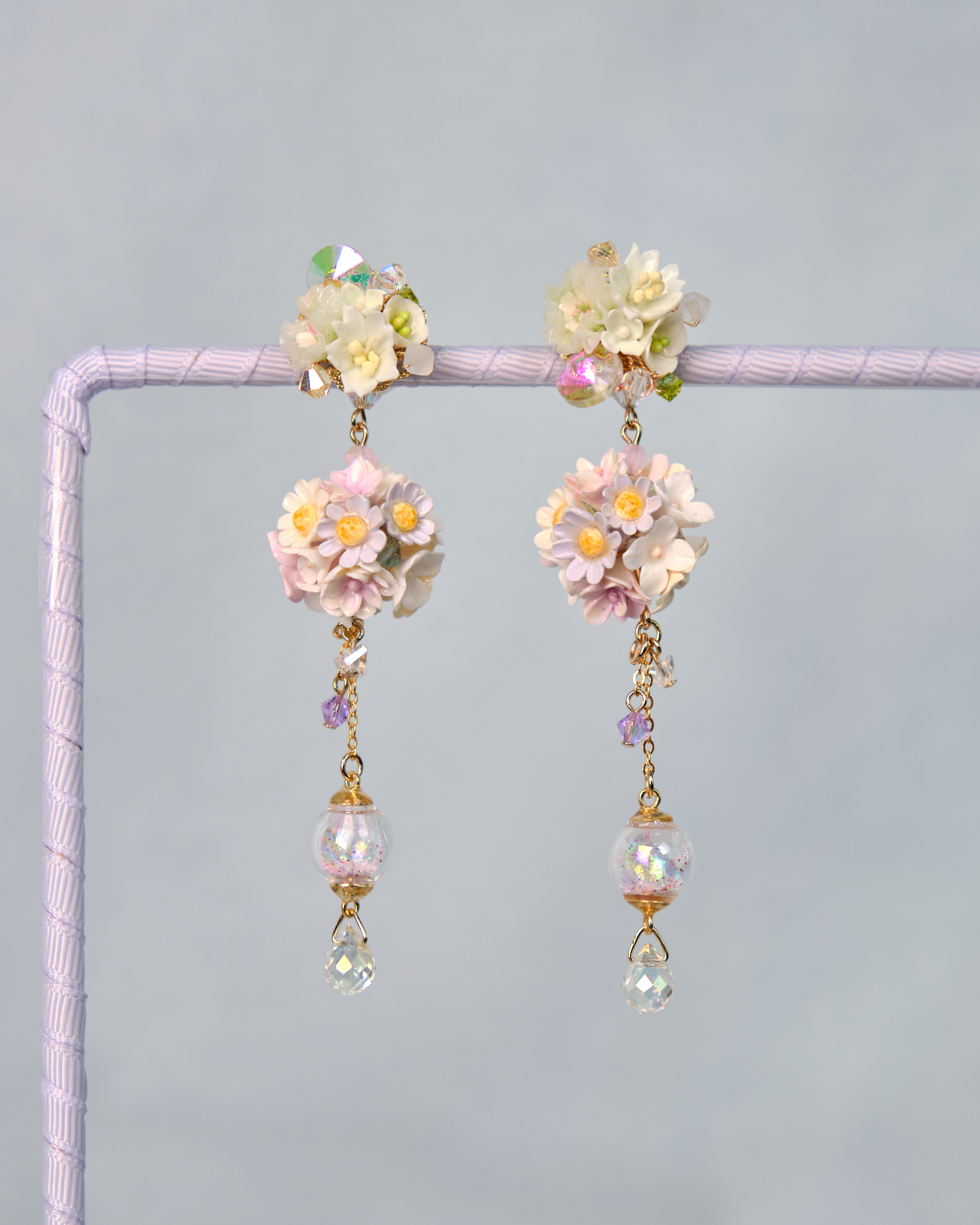 12513  2-Ways Summer Garden Bouquet Earring