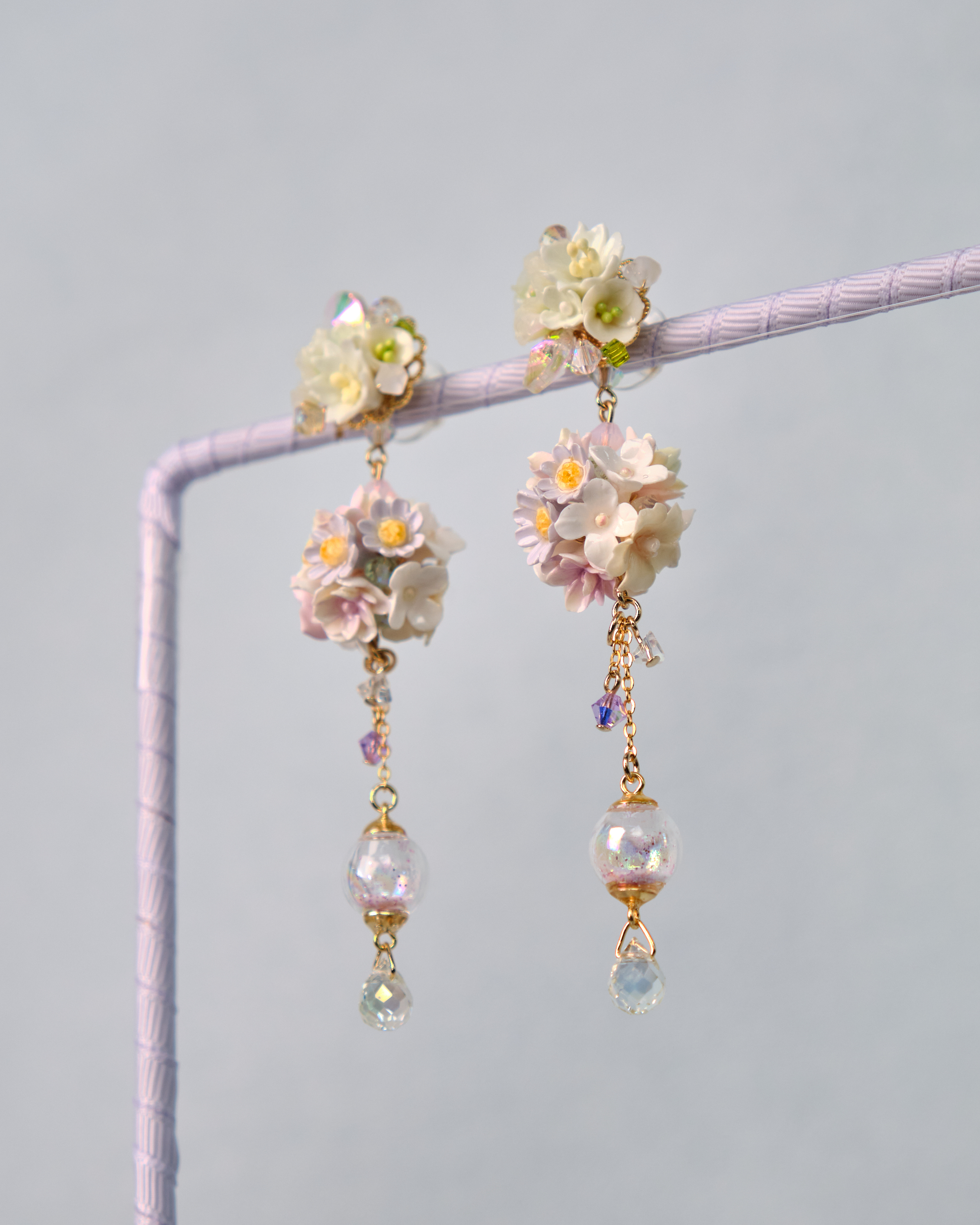 12513  2-Ways Summer Garden Bouquet Earring