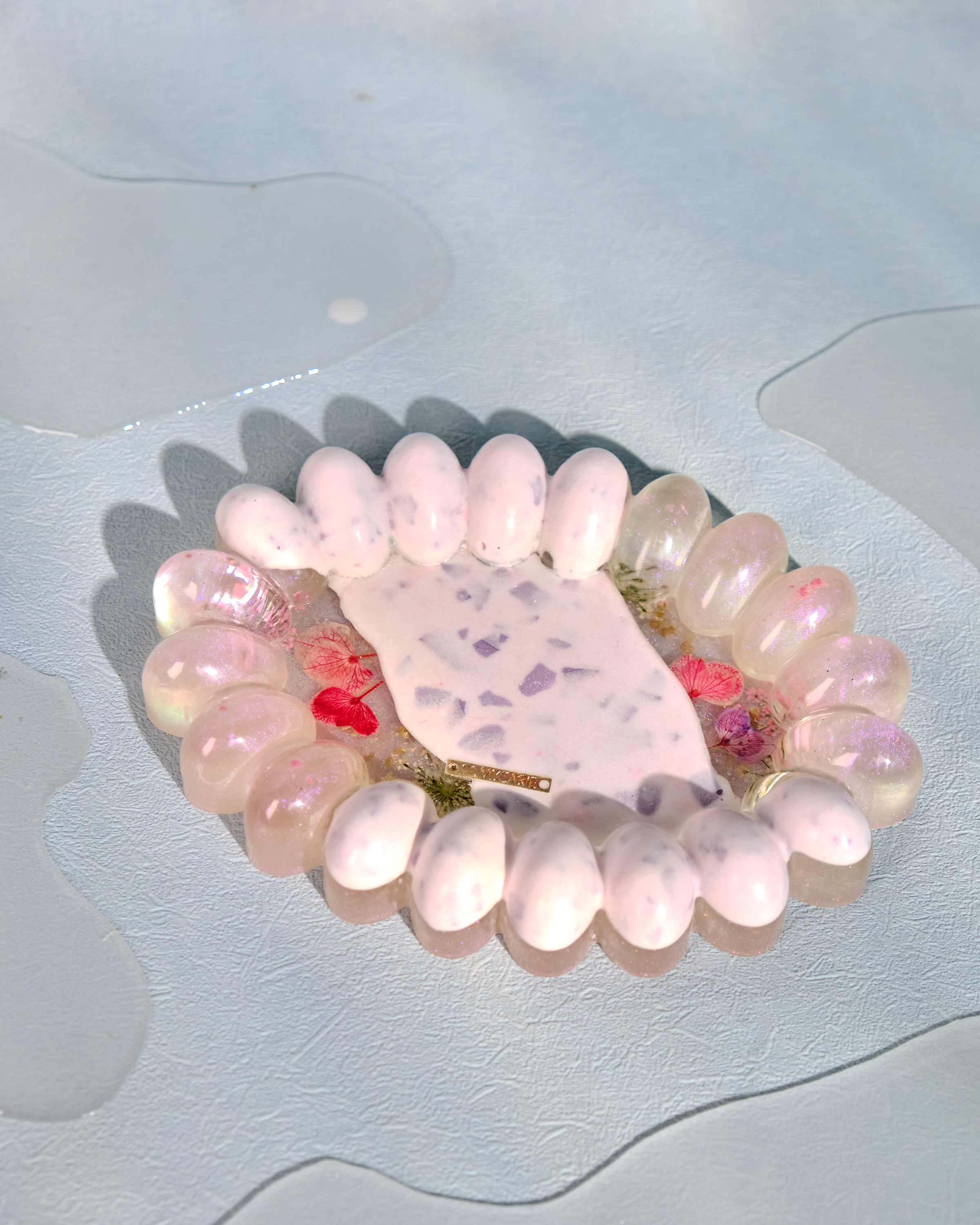 12502 Resin Pressed Flower Plate