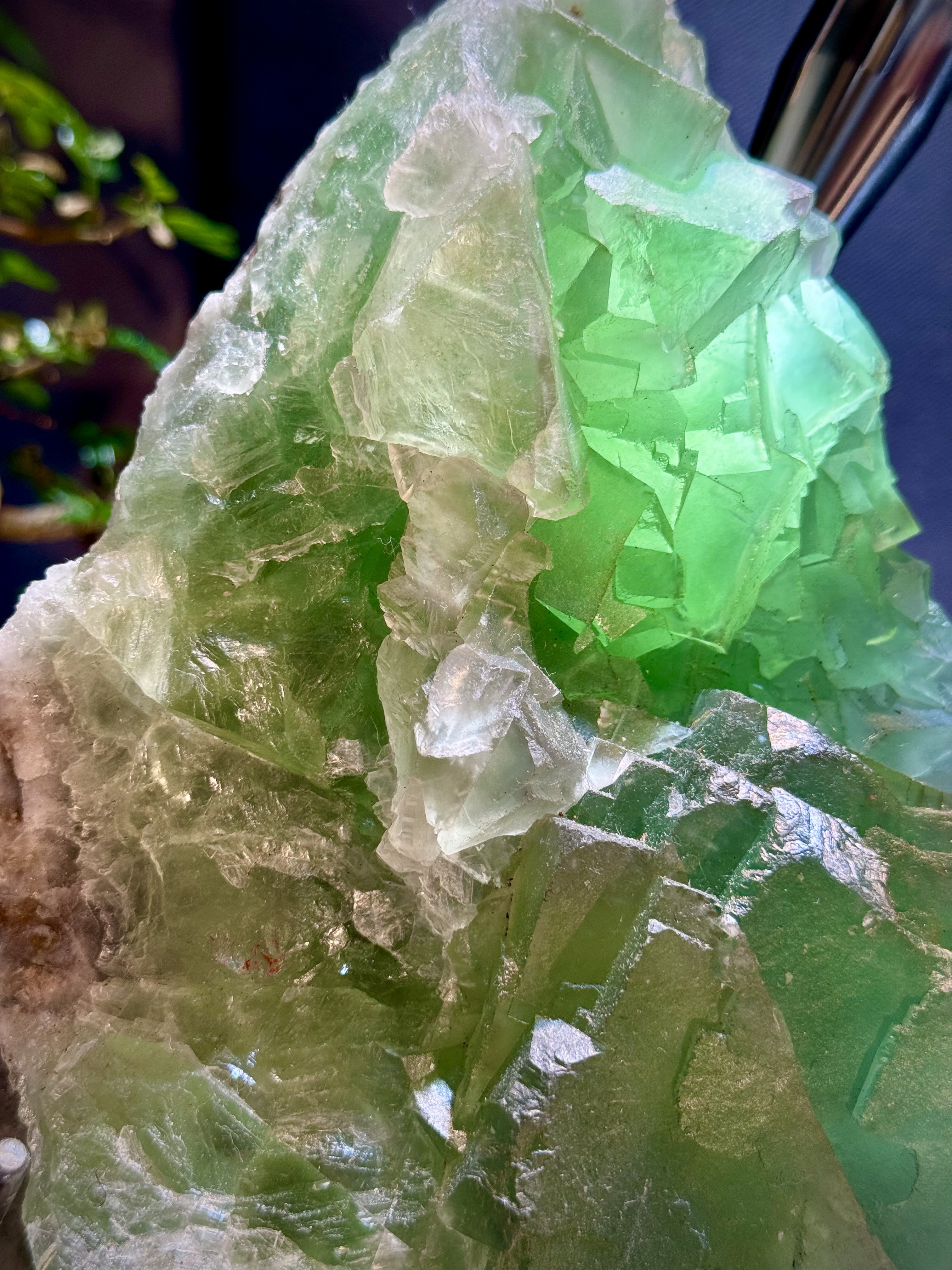 綠螢石原礦擺件 5906