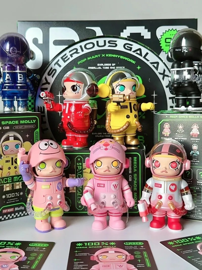 POPMART 泡泡瑪特 MEGA珍藏系列 SPACE MOLLY 2.0週年系列 100%盲盒