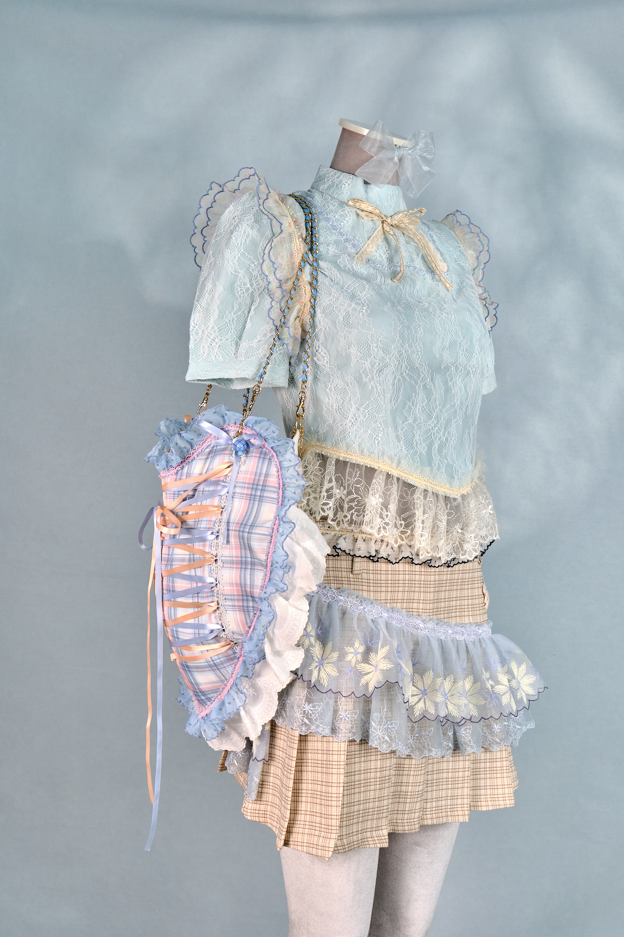 12463 Romantic Patchwork Ruffled Edge Tote Bag