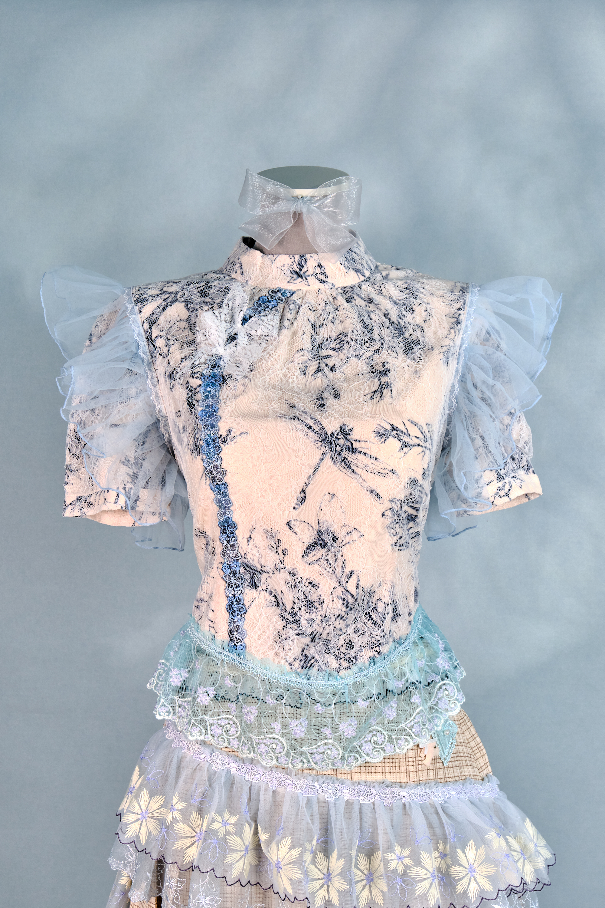 12454 Lace Bow Stand-Collar Small Cheongsam Top