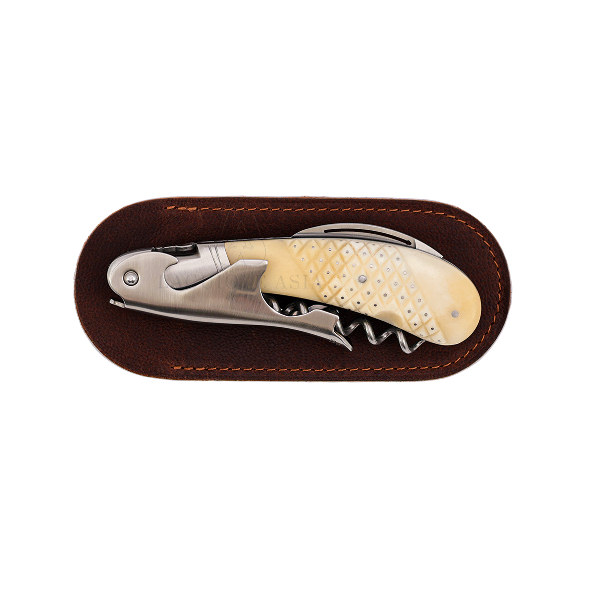 LAGUIOLE MAGNUM ⋆ 菱刻紋點針鑲釘手柄 ⋆ 牛骨酒刀