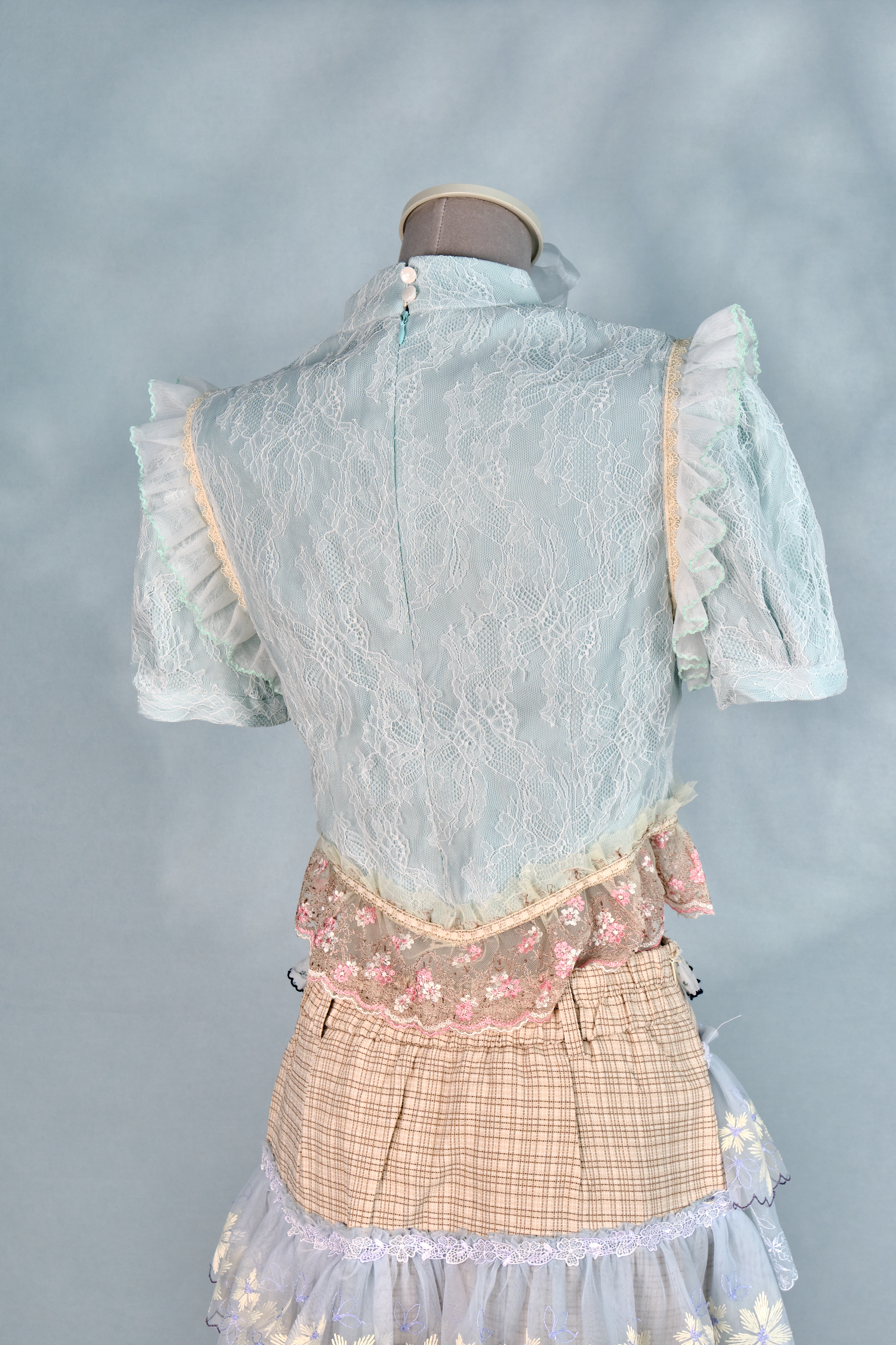 12448 Lace Bow Stand-Collar Small Cheongsam Top