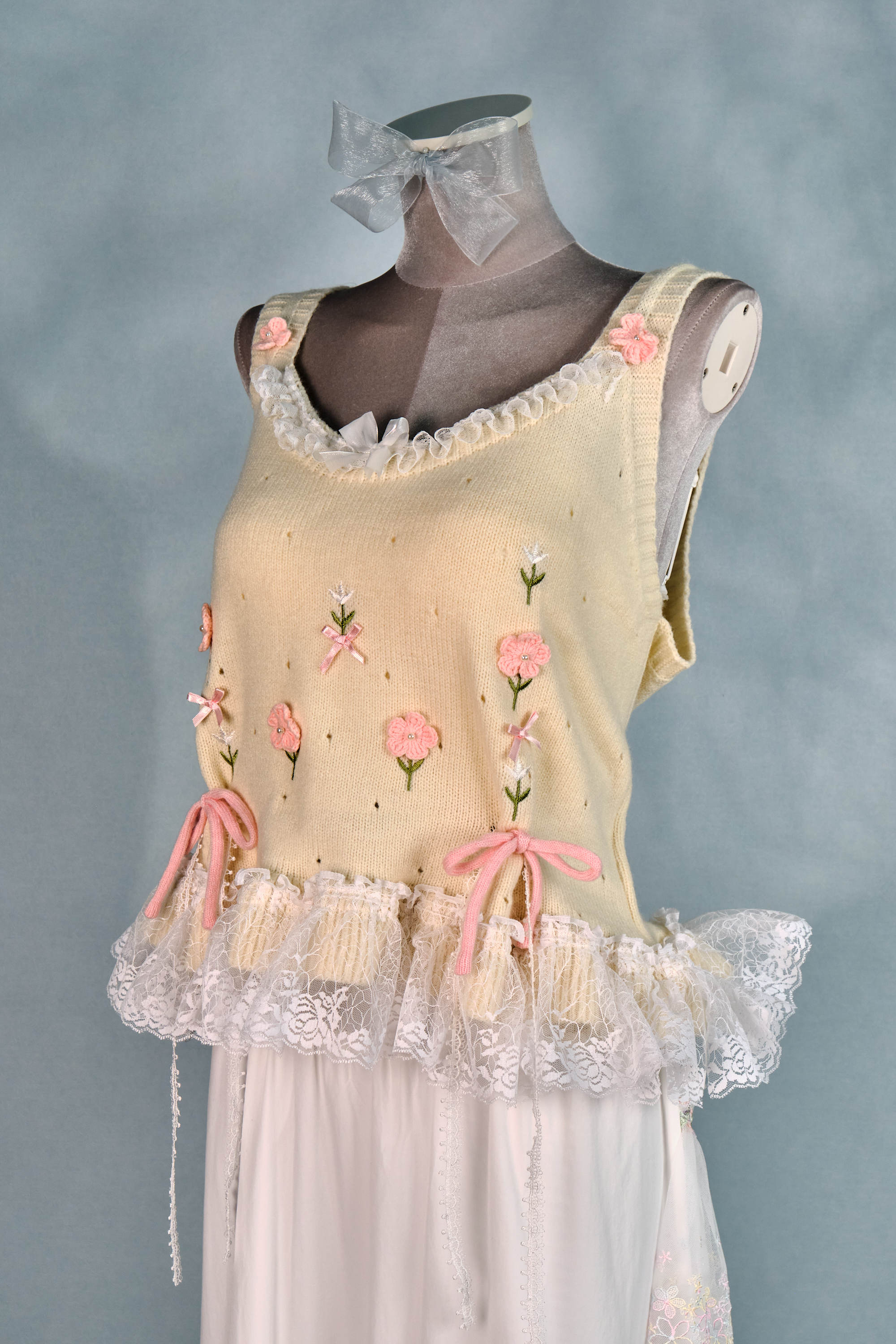 12446 Summer Thin Knitted Pattern Top