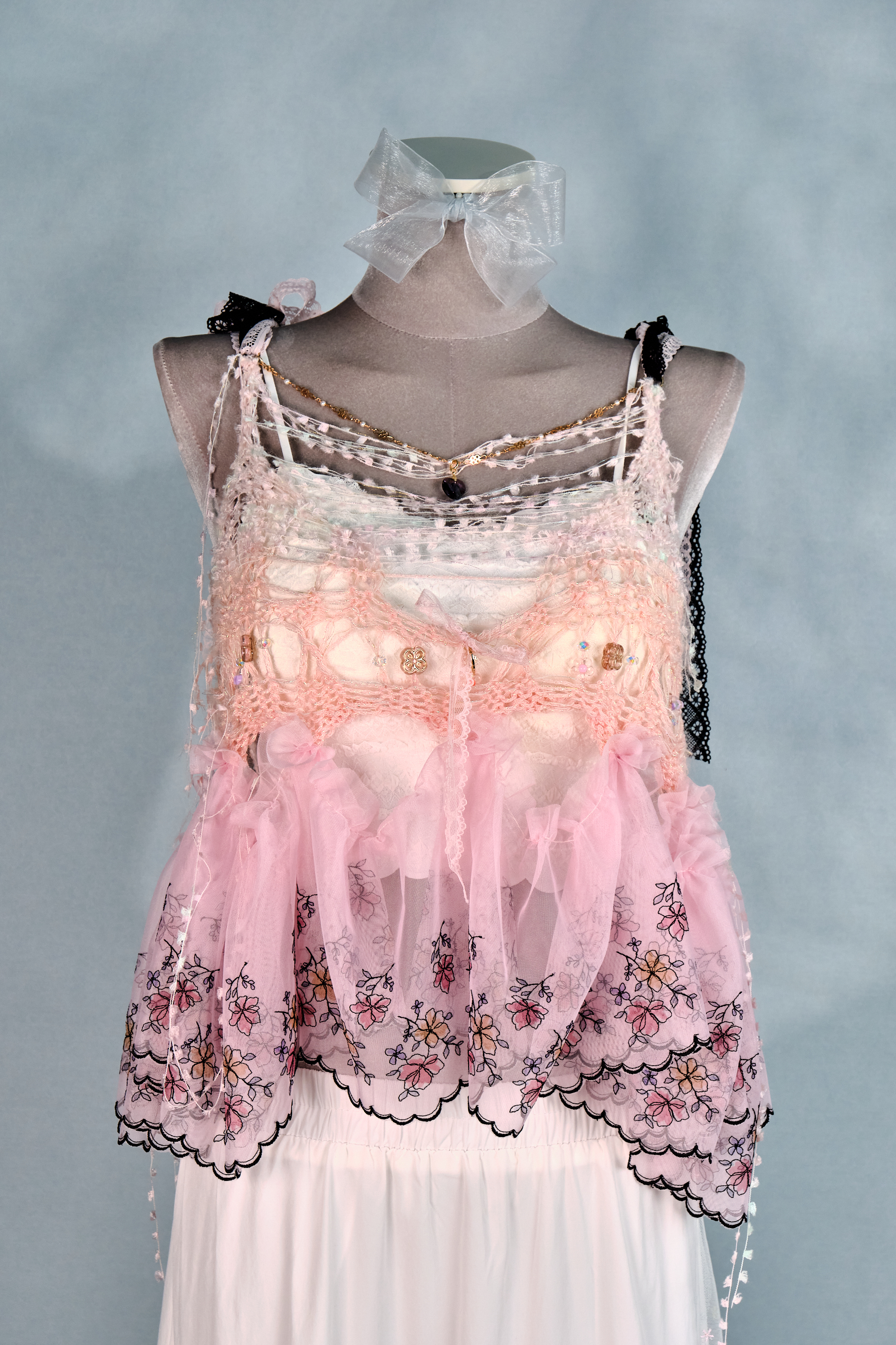 12438 Knitted Hollow-Out Irregular Lace Vest