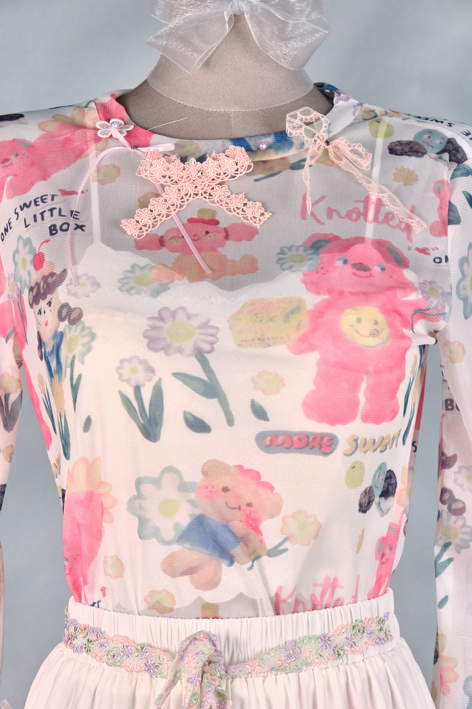 12411 Mesh Semi-Transparent Bow Long-Sleeve Top