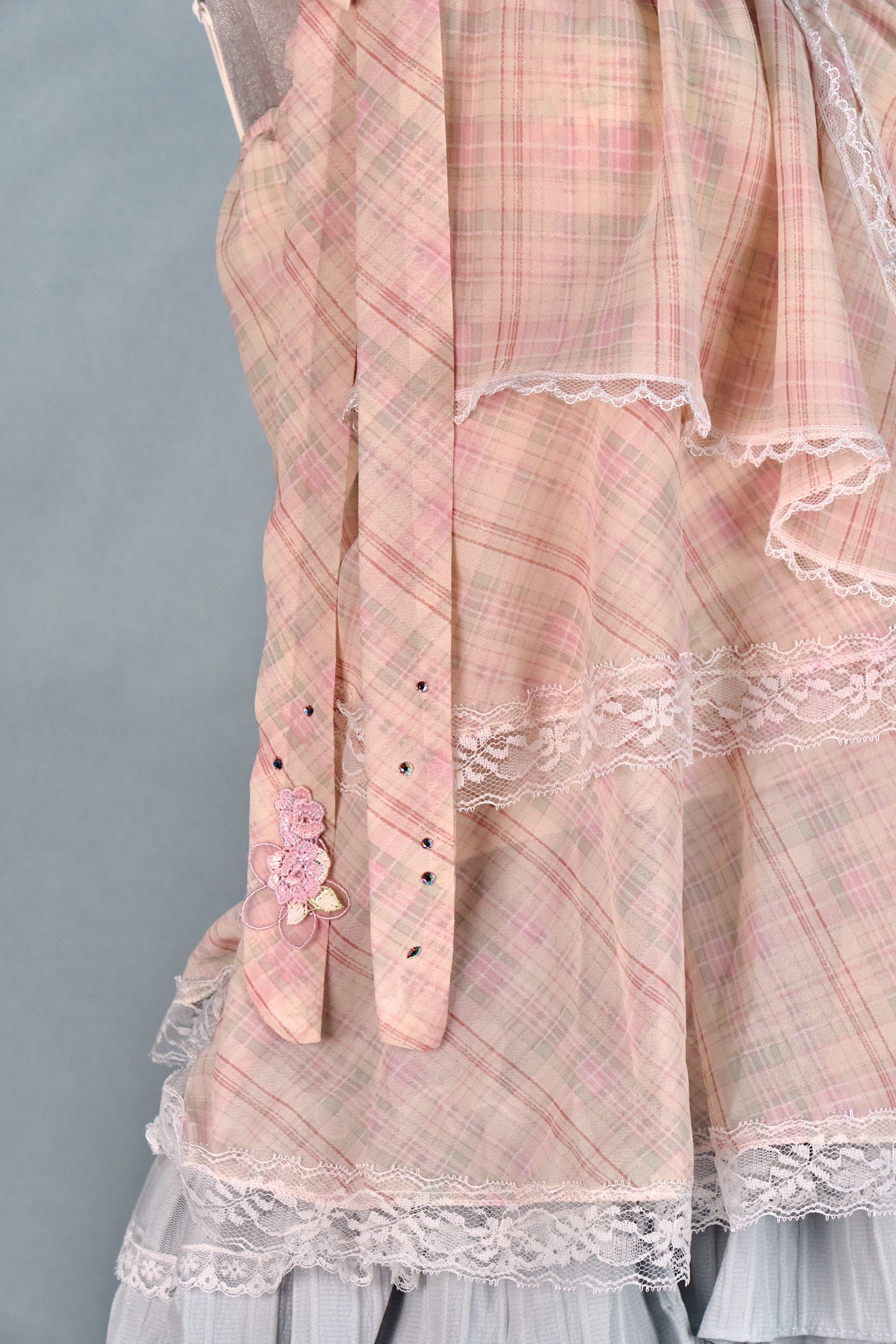 12407 Summer Refreshing Sun-Protective Lace Top