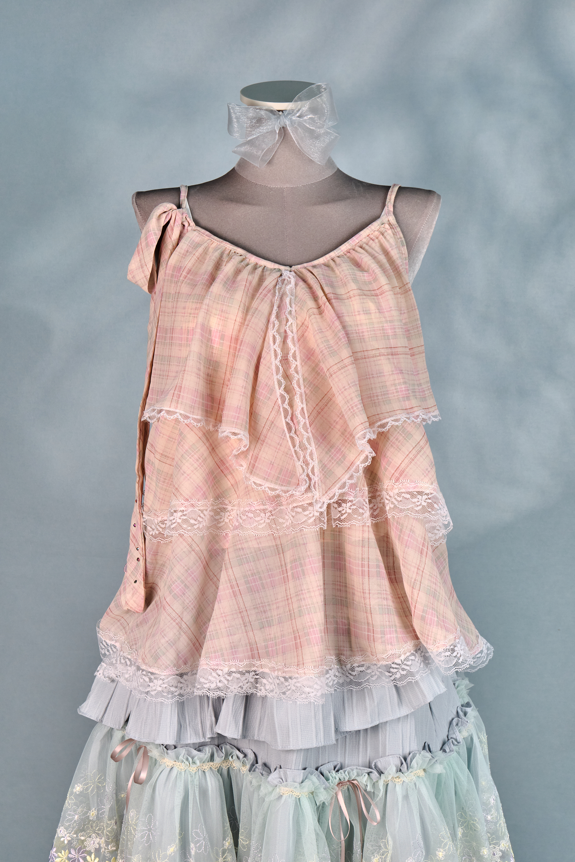 12407 Summer Refreshing Sun-Protective Lace Top