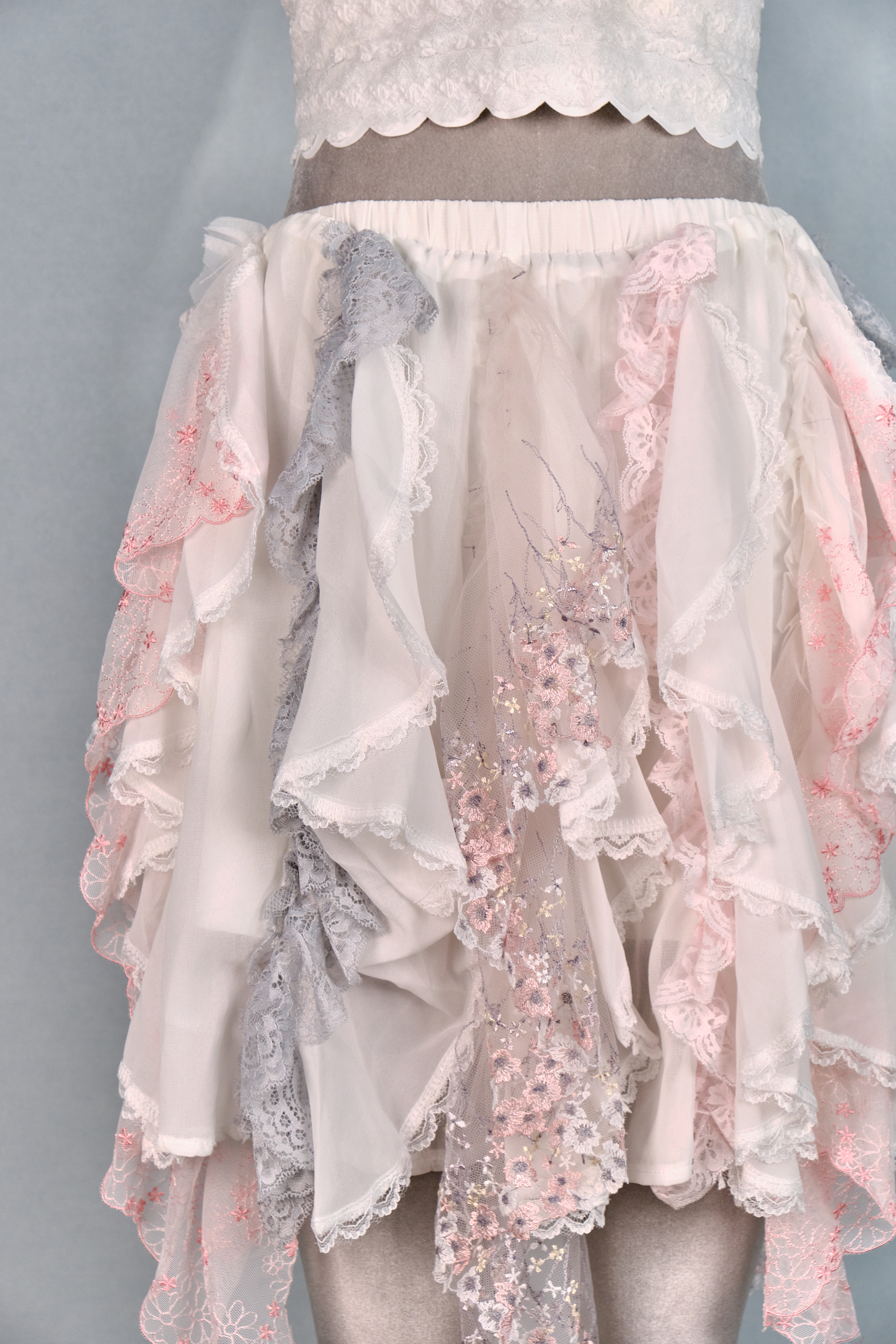 12380 Jellyfish Ribbon Pleated Wave Skort