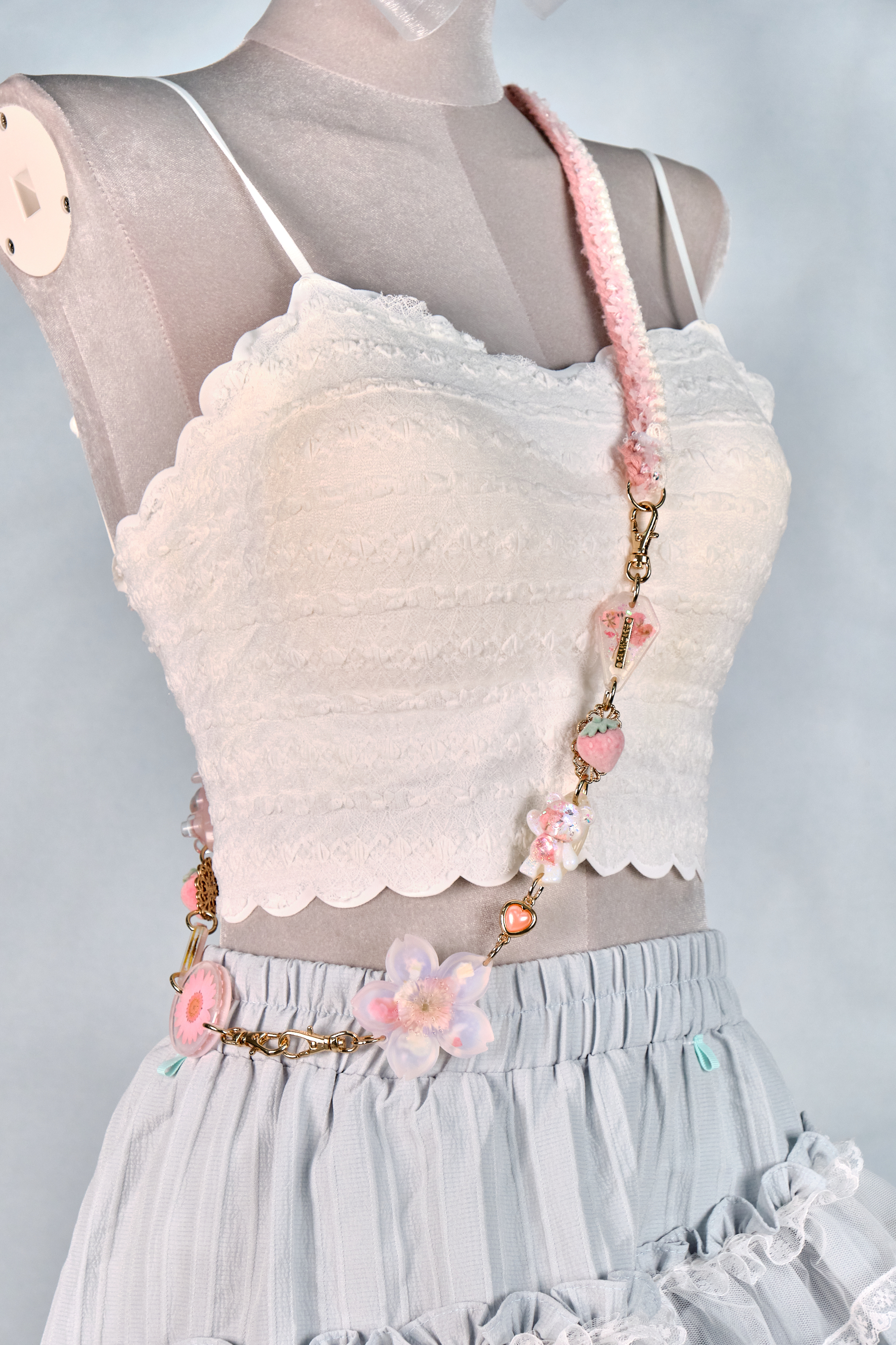 12297 Resin Pressed Flower Crossbody Phone Chain