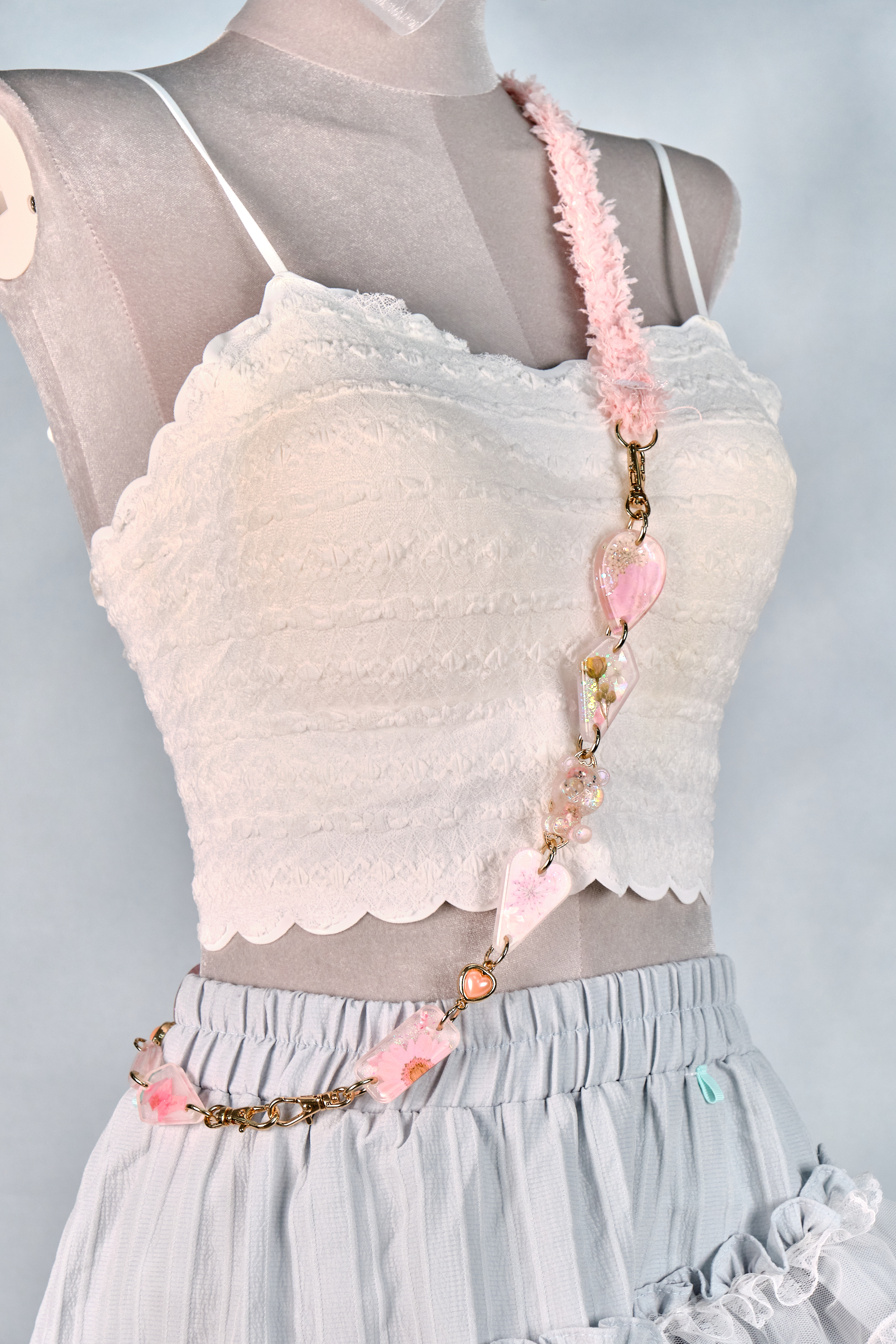 12293 Resin Pressed Flower Crossbody Phone Chain