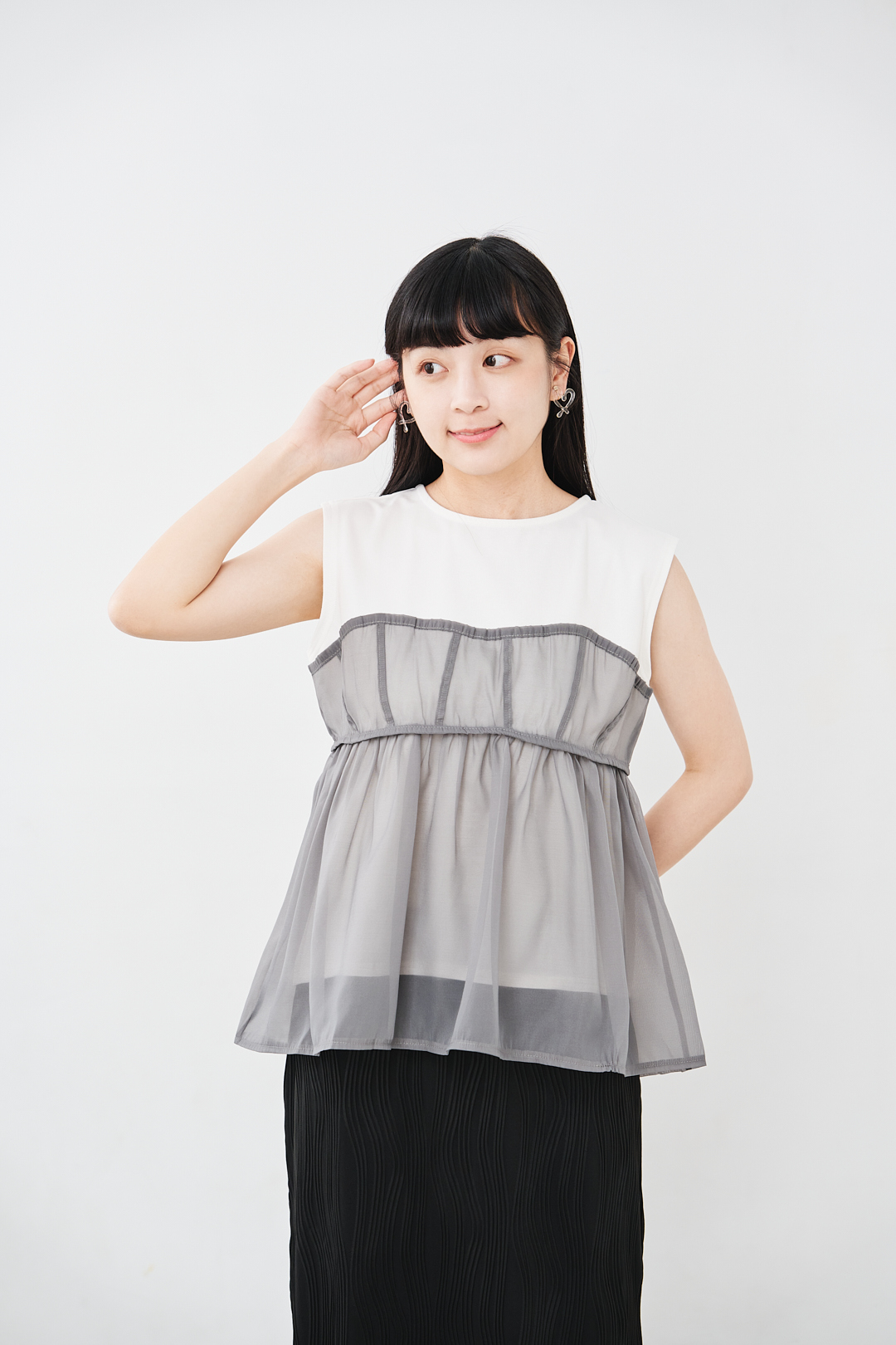 (限量)雲朵接縫！天竺歐根紗上衣(兩色-灰)