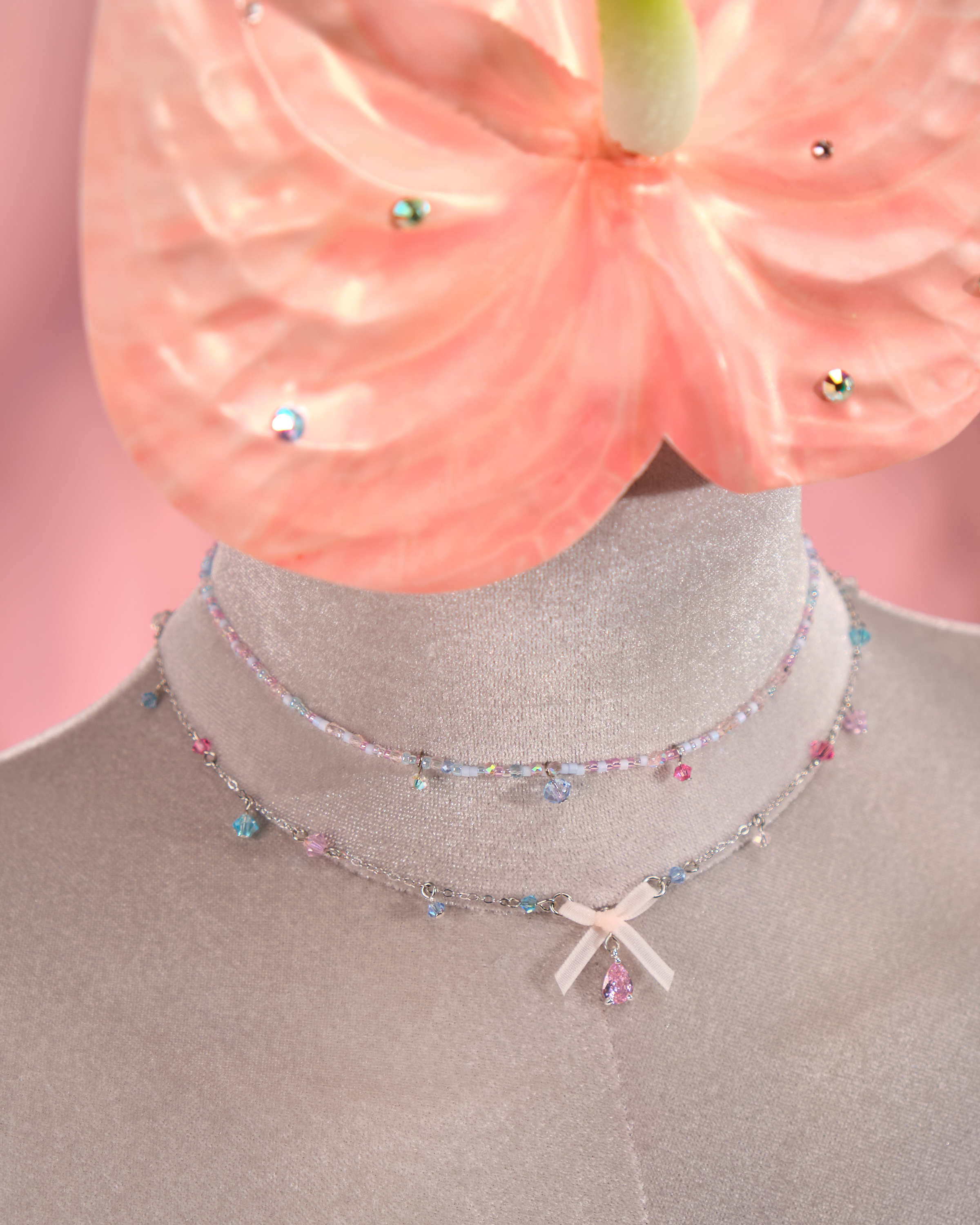12257 Bow & Seed Bead Choker Necklace Set
