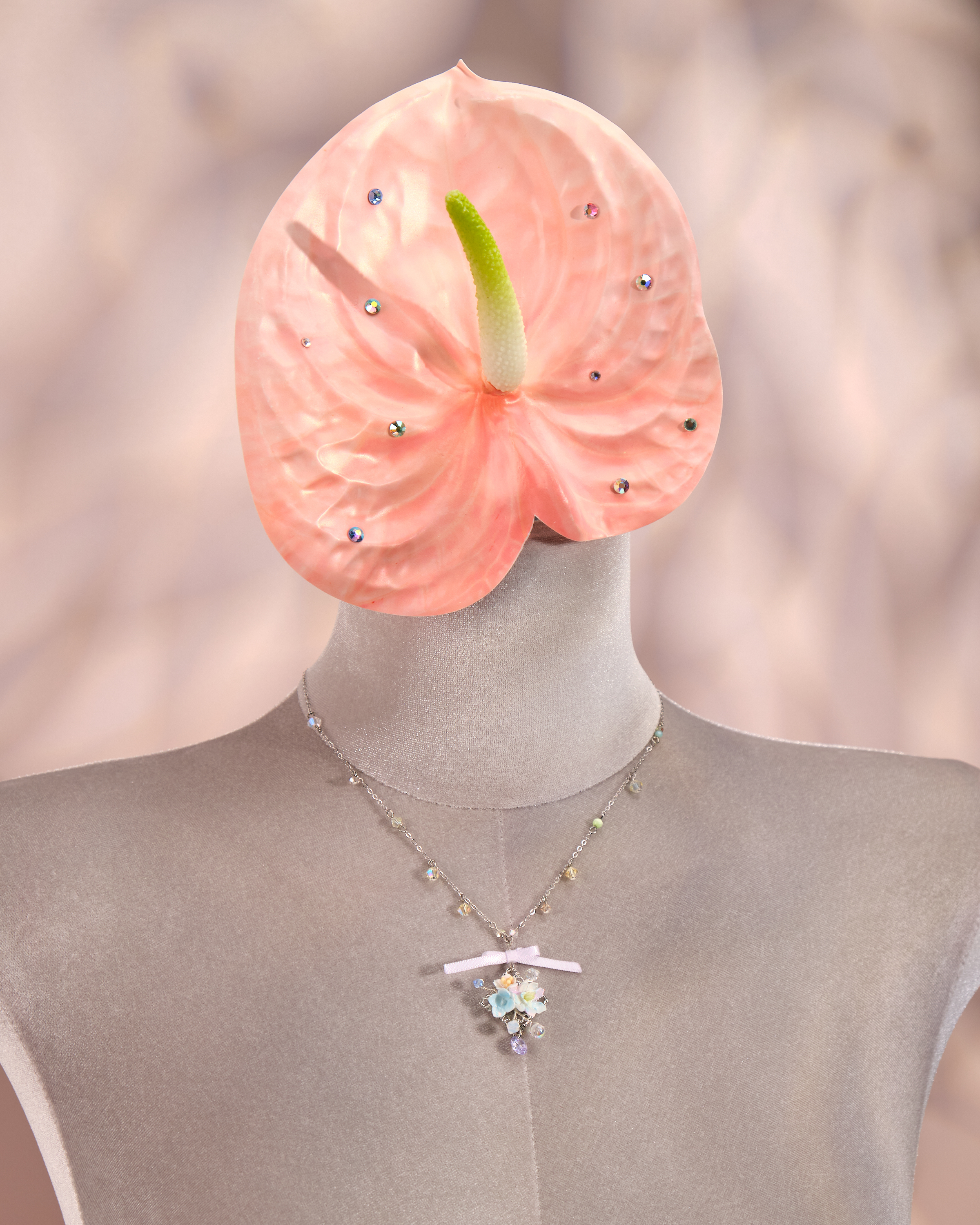 12252 Floral Bow Necklace