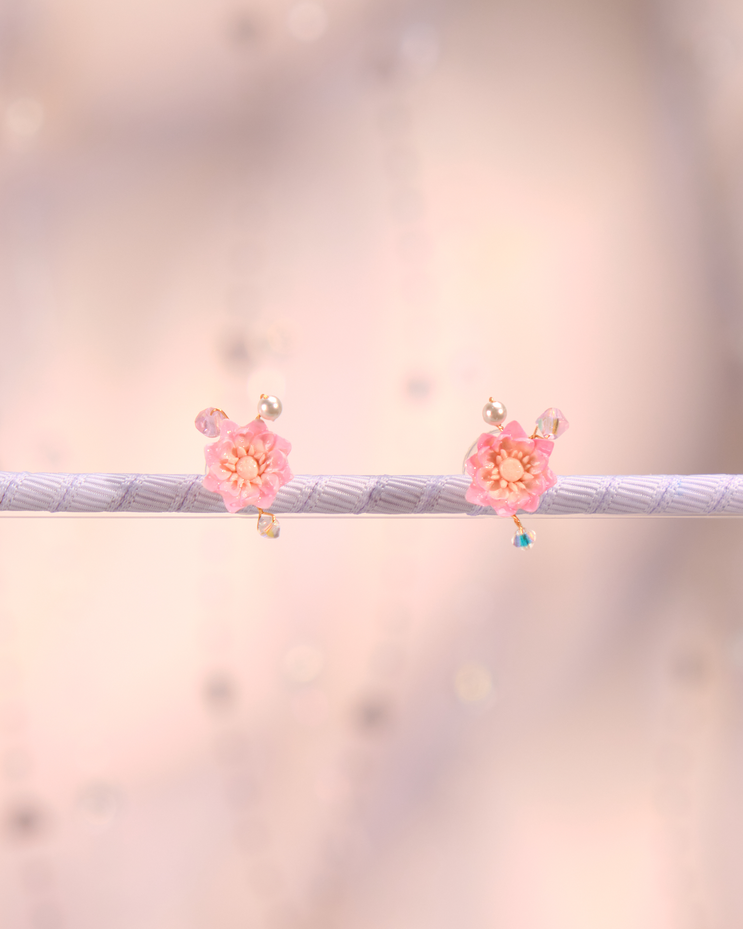 12245 小花水晶耳釘