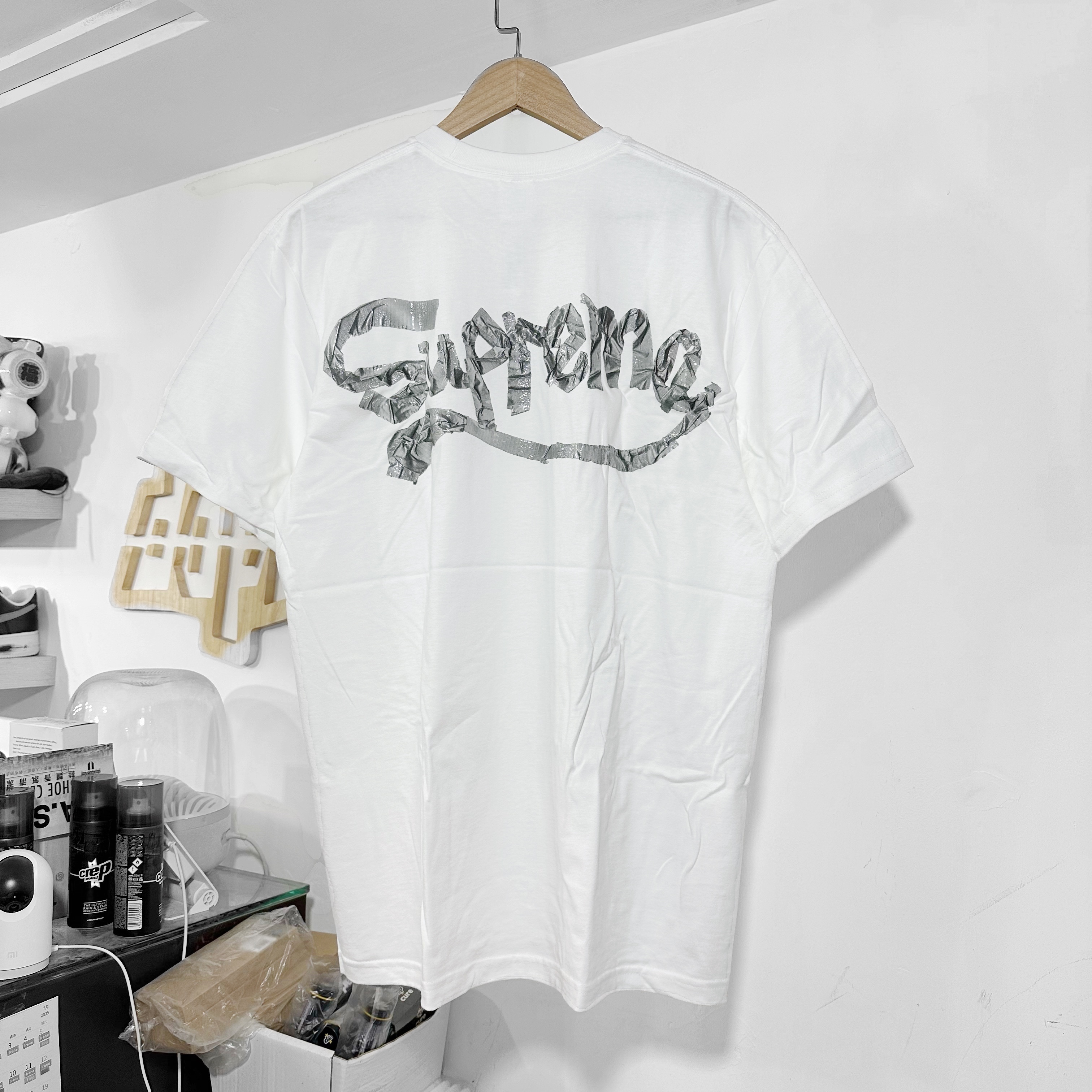 SUPREME SS25 TAPE TEE WHITE