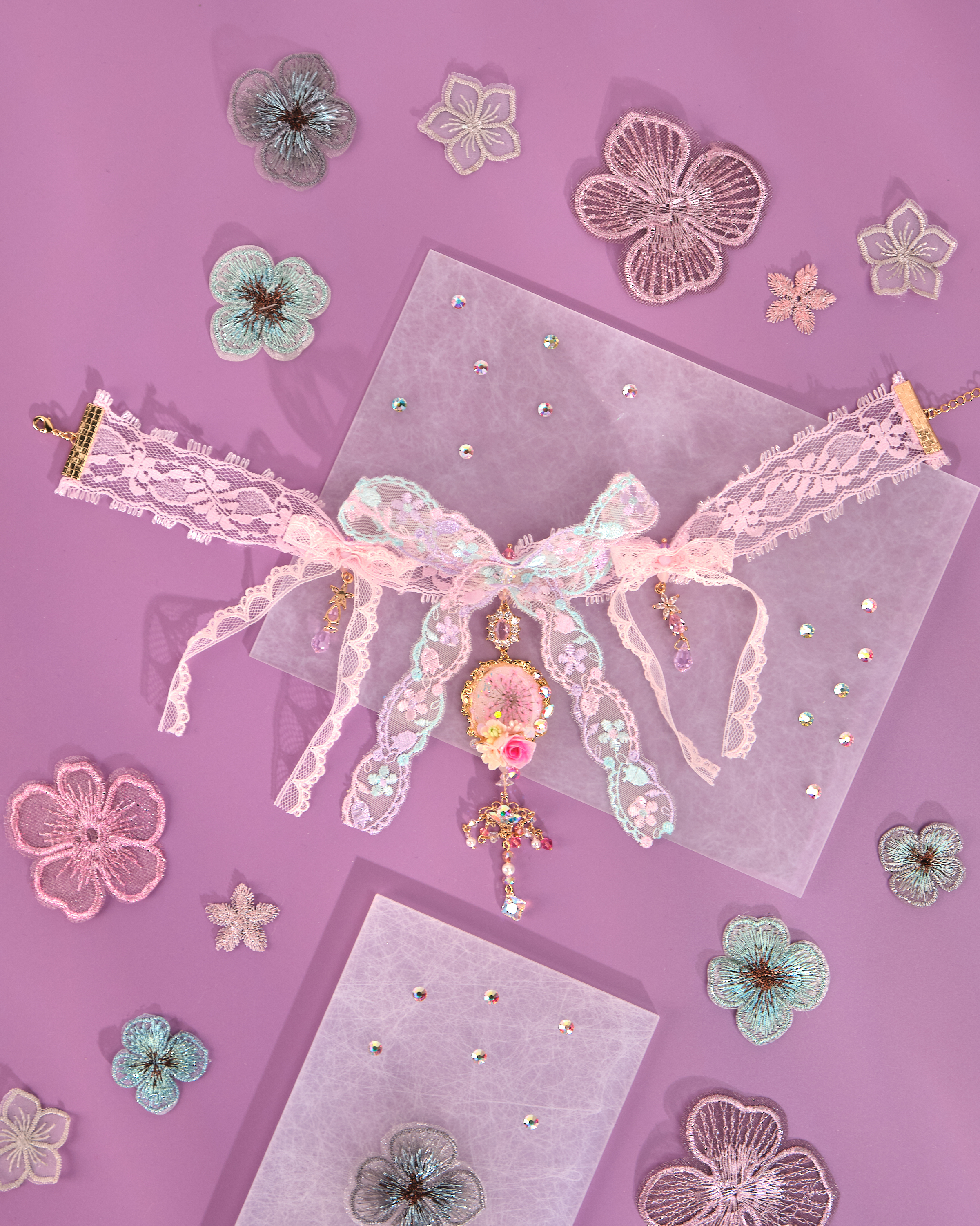 12218 蕾絲蝴蝶結吊牌短頸鏈