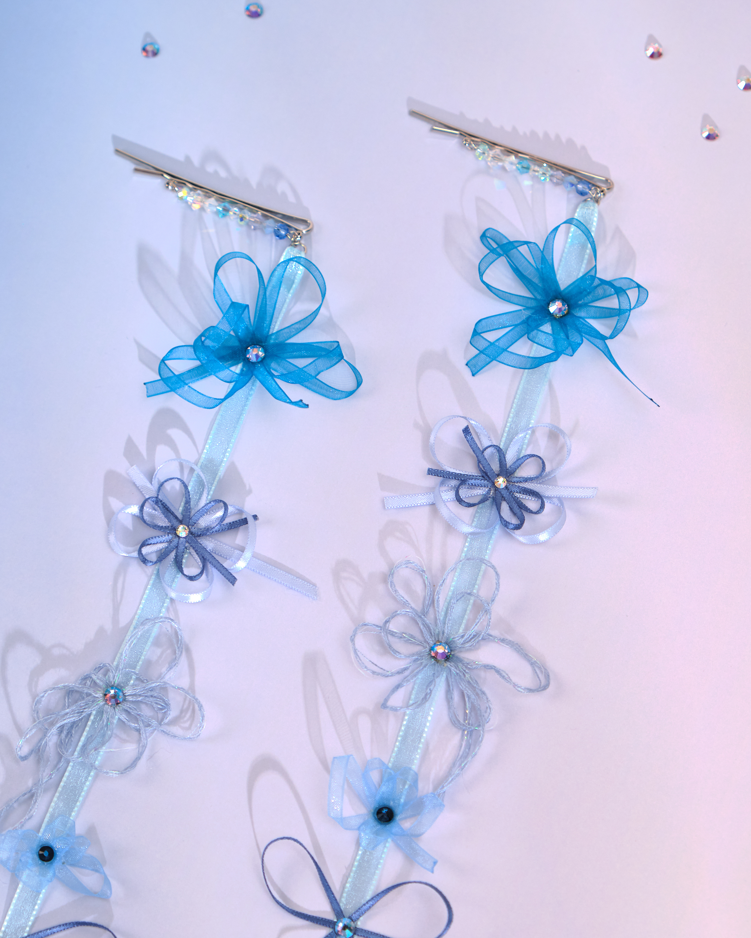 12190 小花一字夾配絲帶花吊飾  (一對)