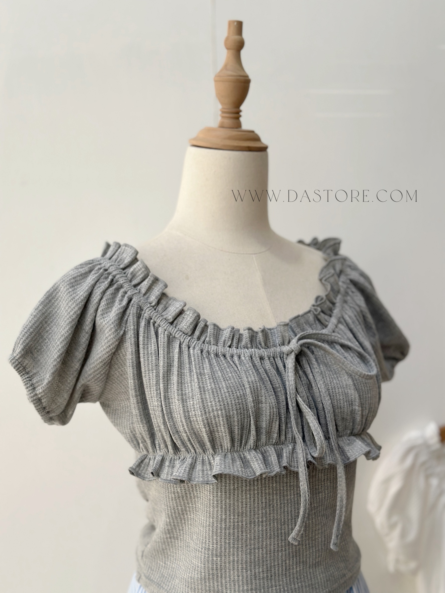 兩穿花邊綁結彈性上衣/二色