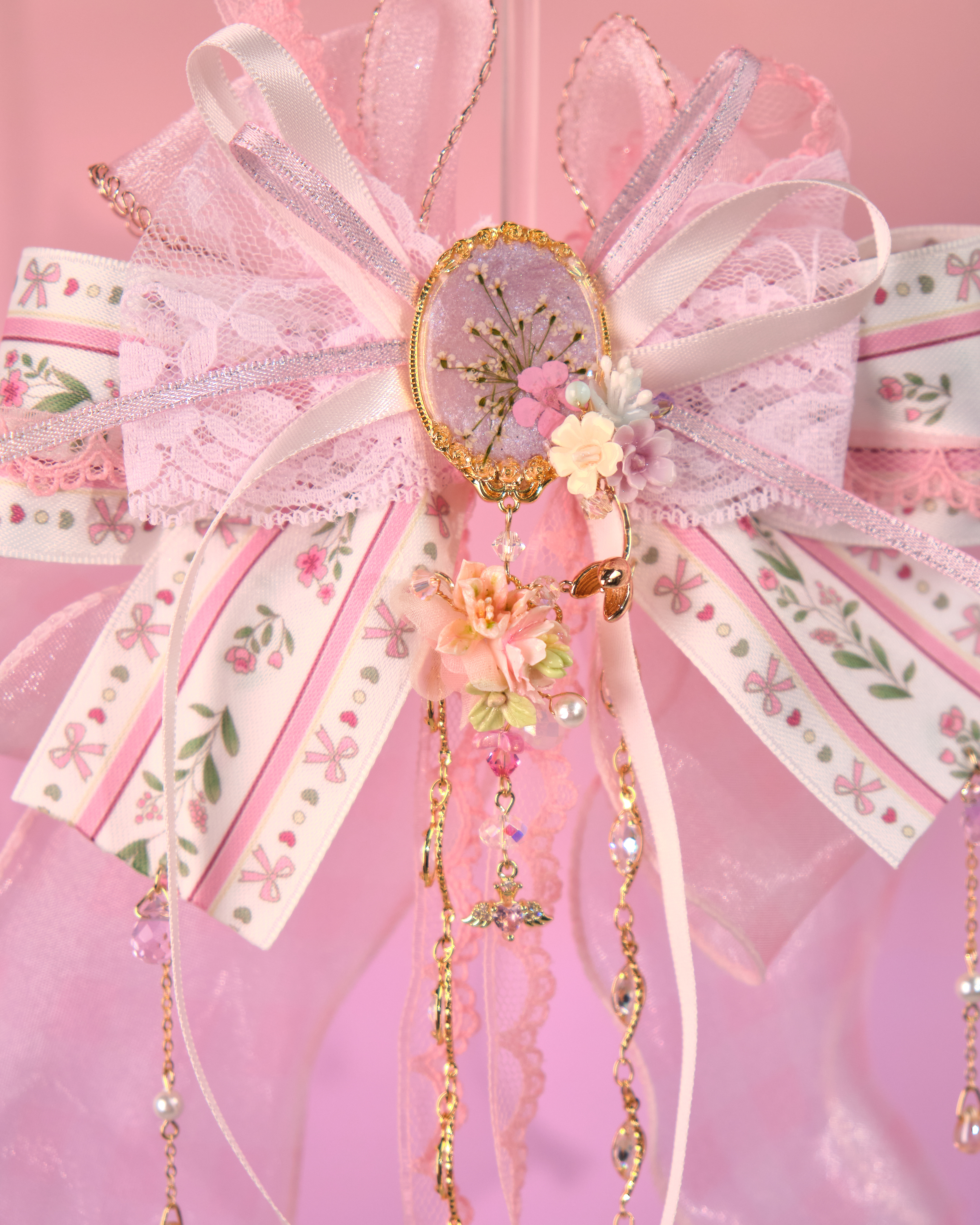12166 Gift Box Ribbon Bow Hair Clip