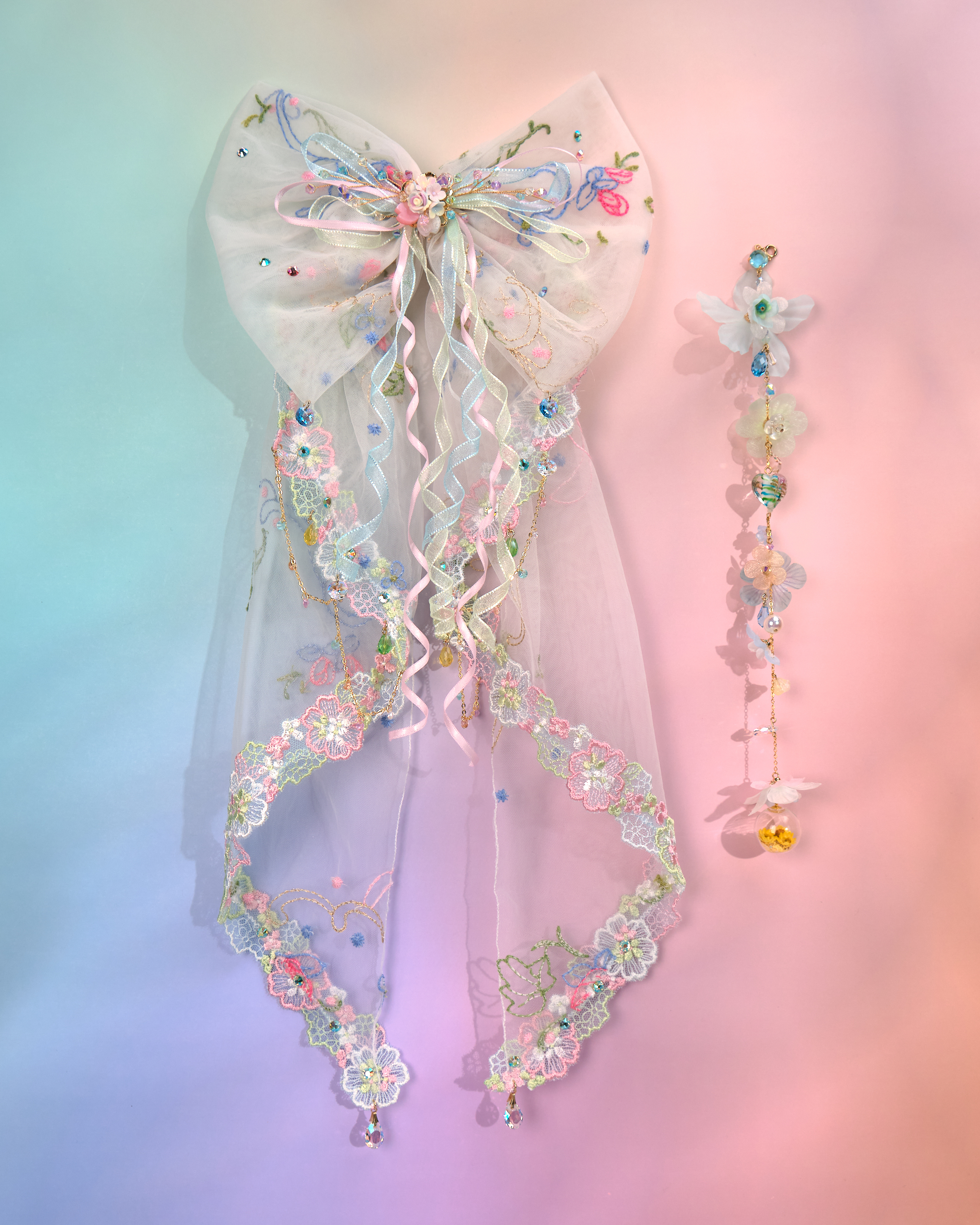 12153 Mini Floral Hoop Earrings