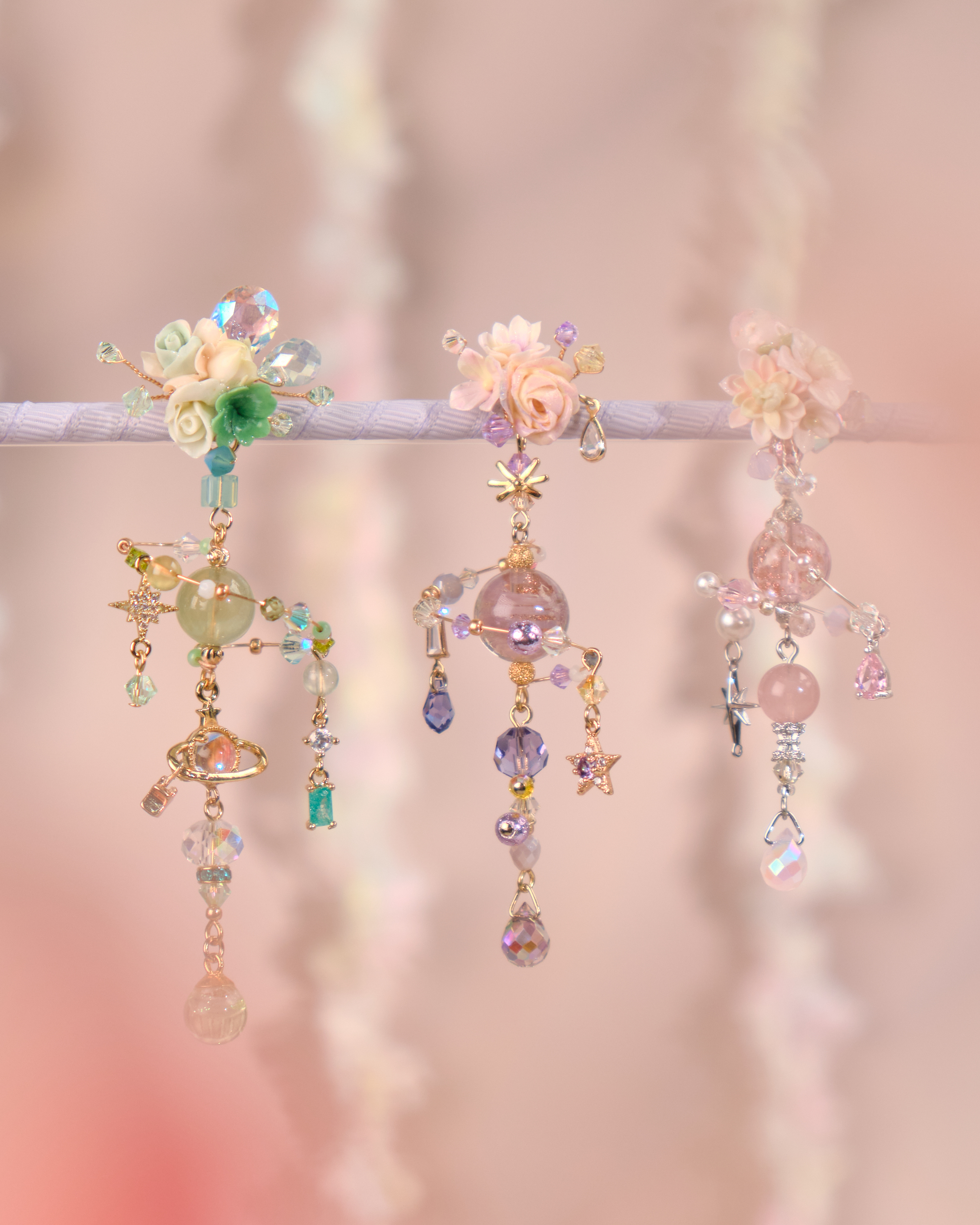 12151 小花束衛星耳環